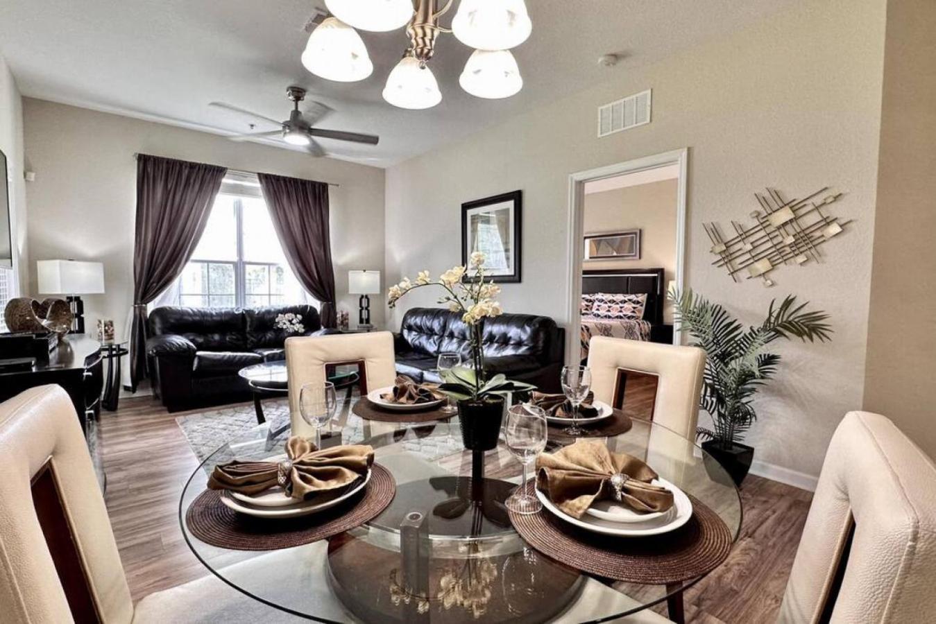 Is1 110 - Lakefront Unit - Near Major Attractions Holiday home Orlando