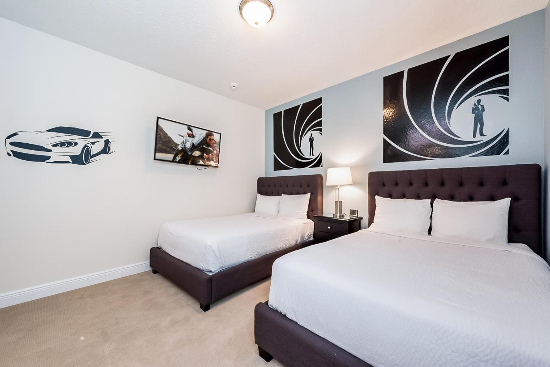 Stylish With Media & Pool Table Near By Rentyl - 7601m Holiday home