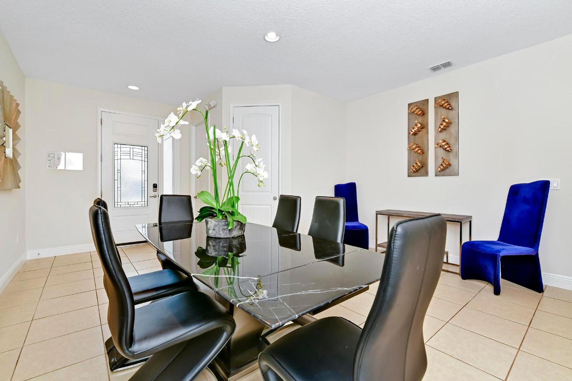 Spacious With Private Pool & Amenities Near At Encore By Rentyl - 7403m Orlando
