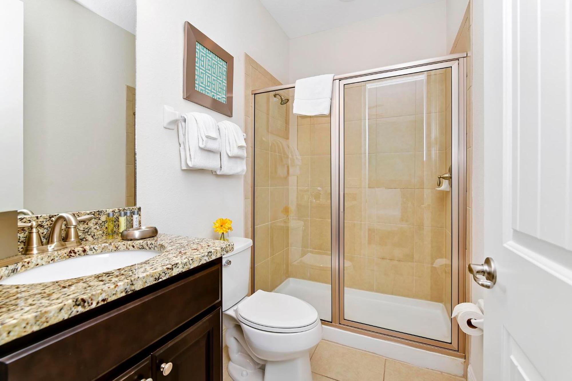 Spacious With Private Pool & Amenities Near At Encore By Rentyl - 7403m *