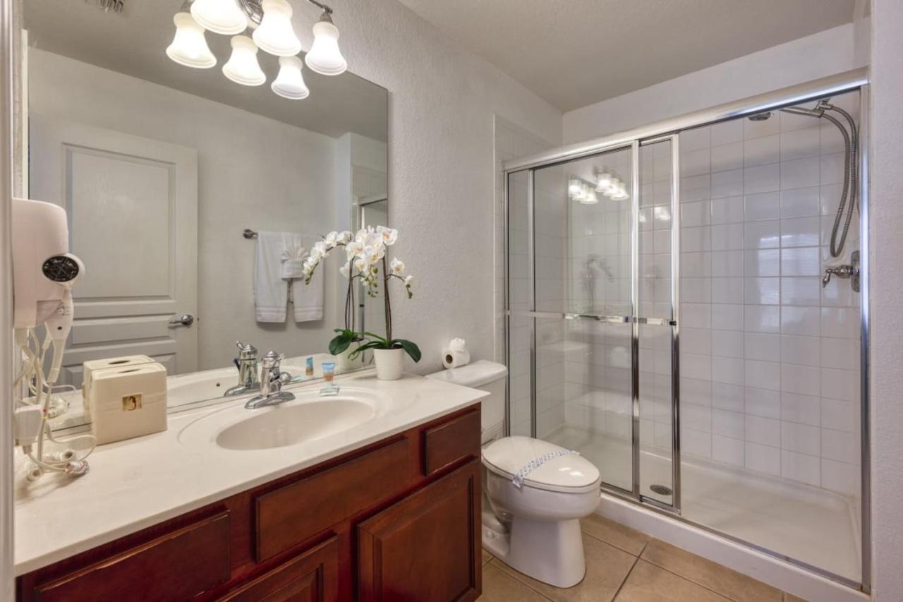 2584 - 6 Bedroom With Pool And Water Park Included Holiday home *