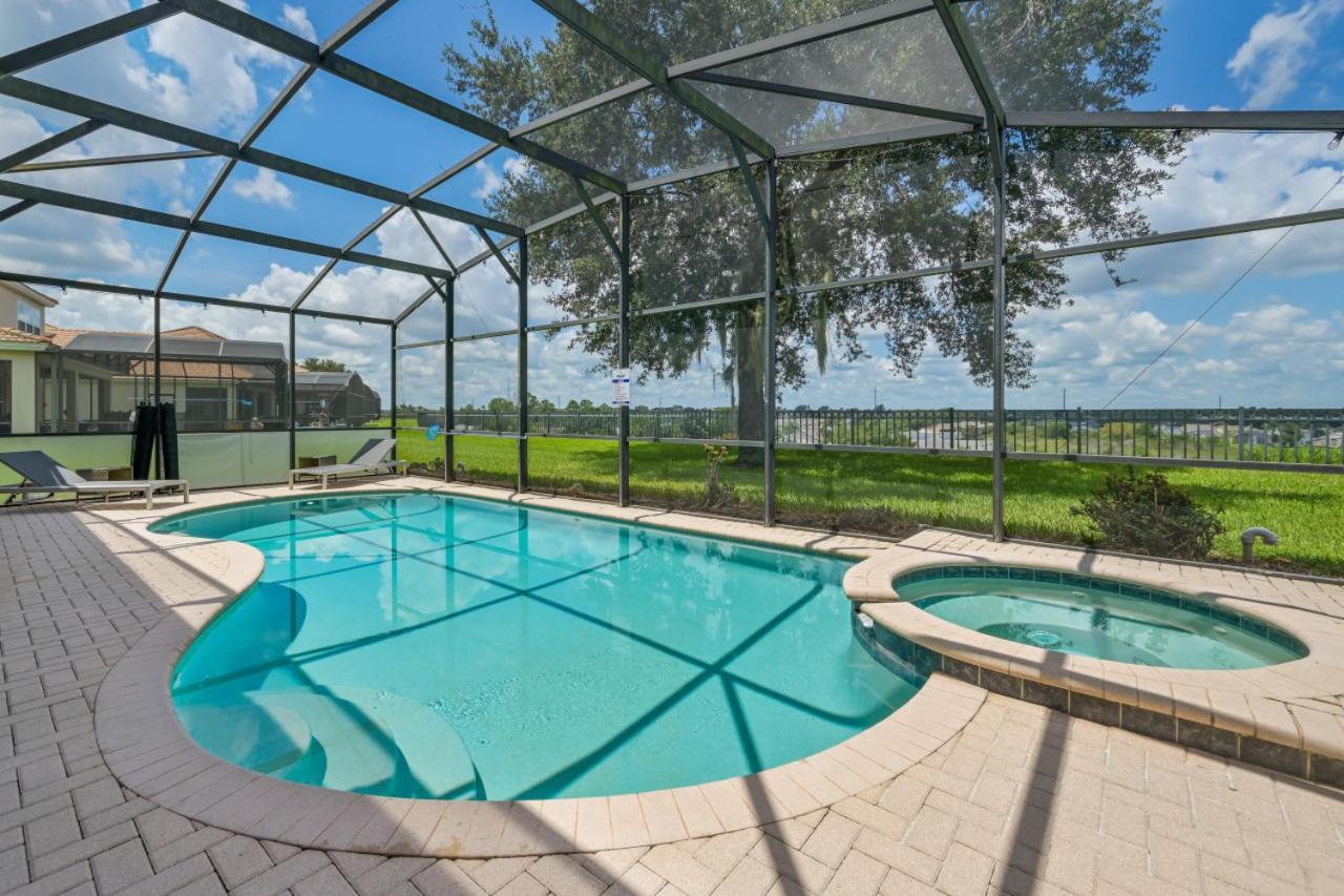 2584 - 6 Bedroom With Pool And Water Park Included Orlando