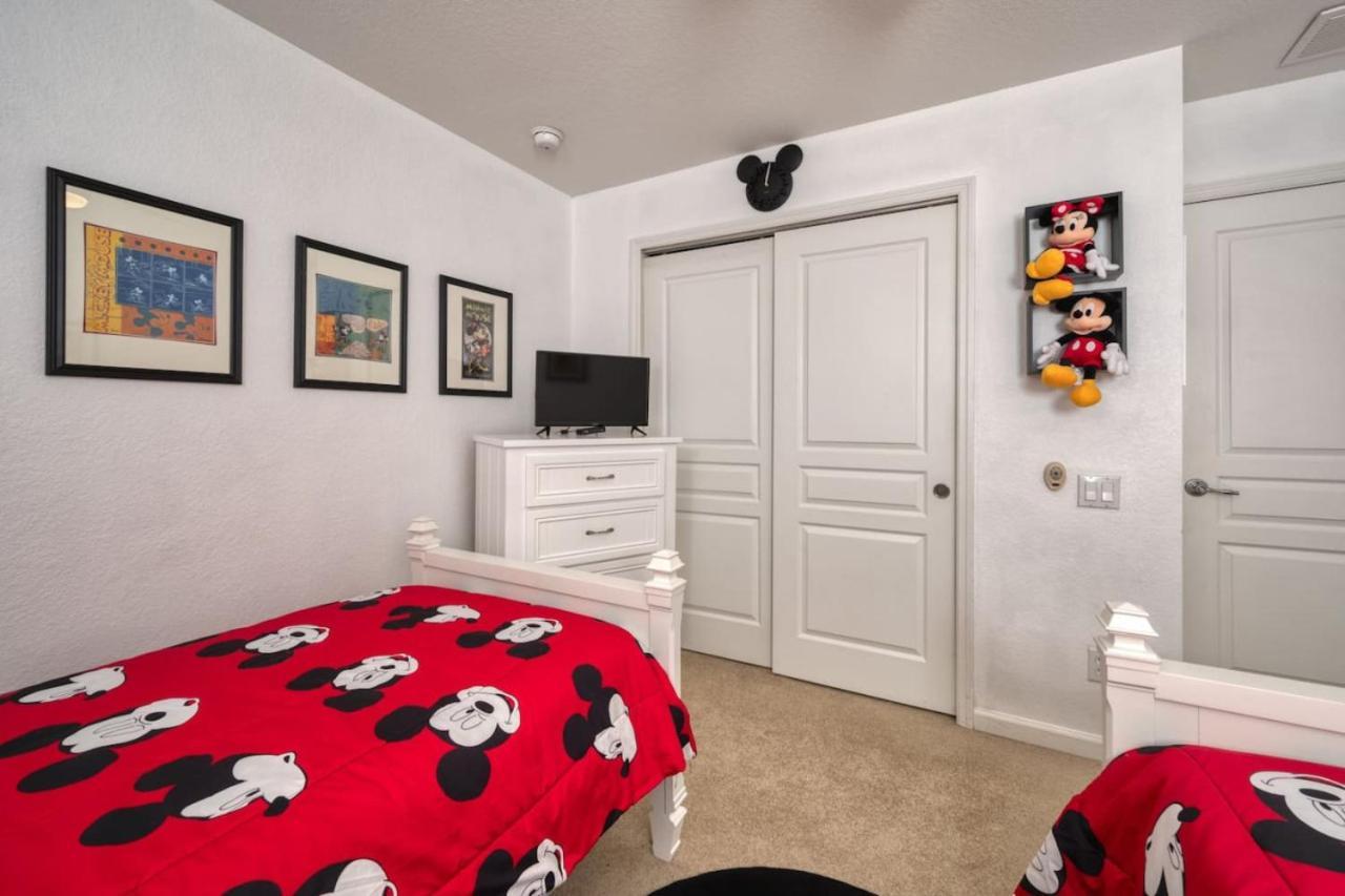 2584 - 6 Bedroom With Pool And Water Park Included Orlando