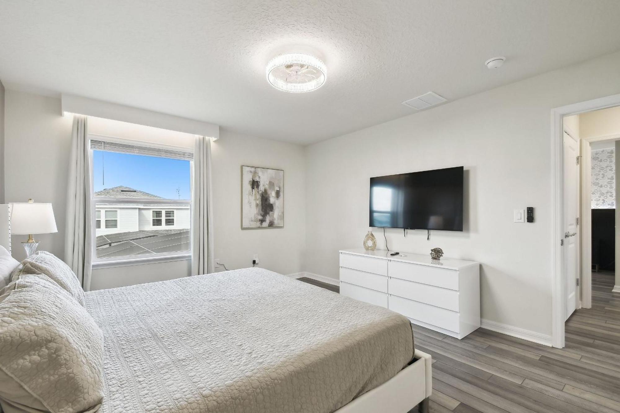 5 Bd En-suites, Game Room, Heated Pool, Sleeps 14 Orlando