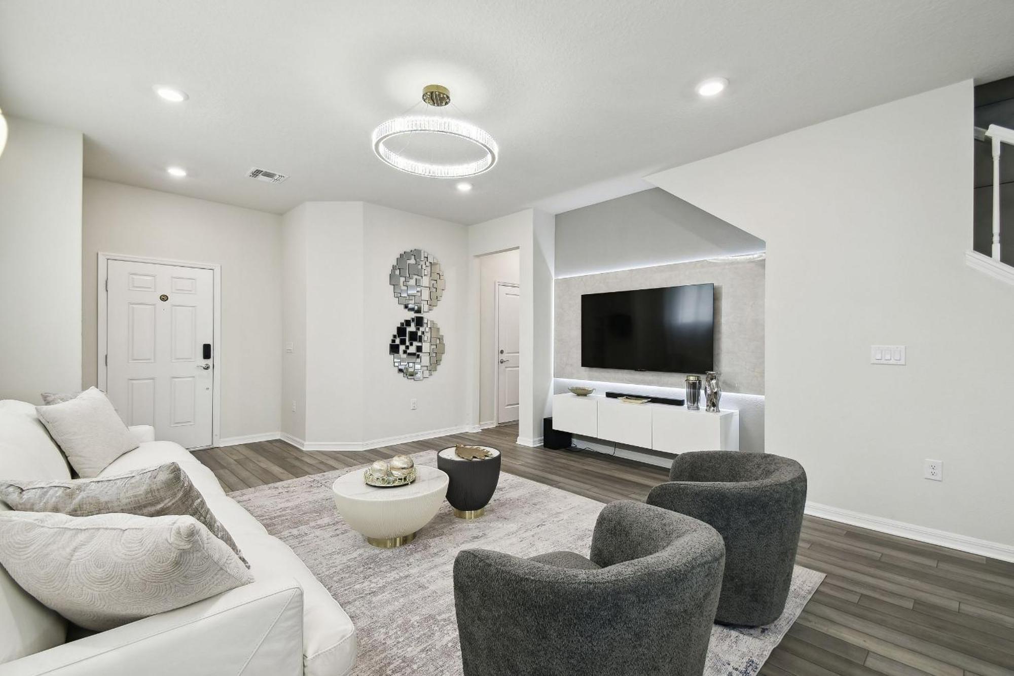 5 Bd En-suites, Game Room, Heated Pool, Sleeps 14 * Orlando