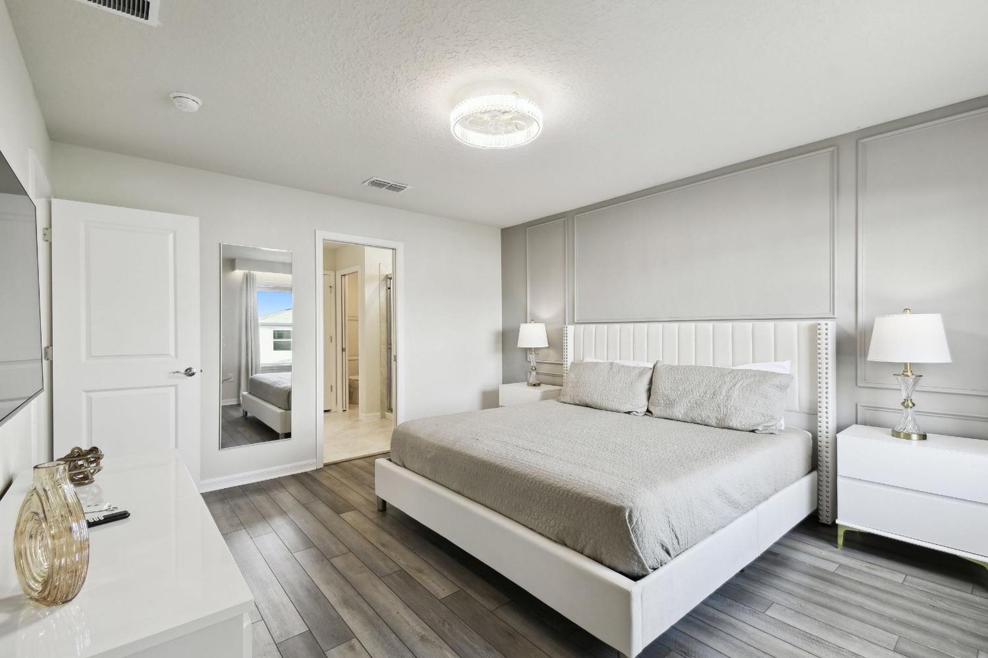 Holiday home 5 Bd En-suites, Game Room, Heated Pool, Sleeps 14 Orlando