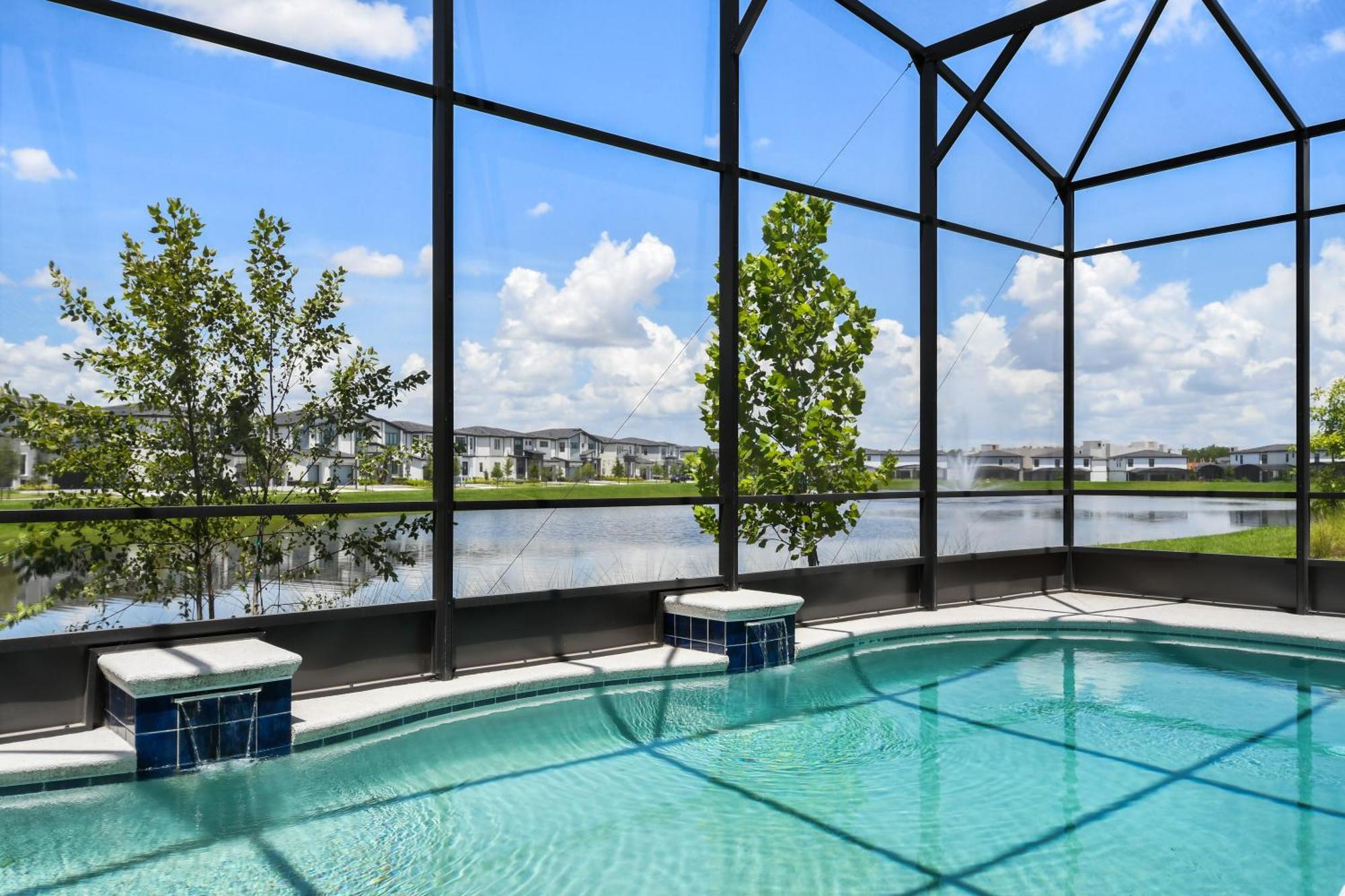 Luxurious 15br With View & Game/theater Holiday home Orlando