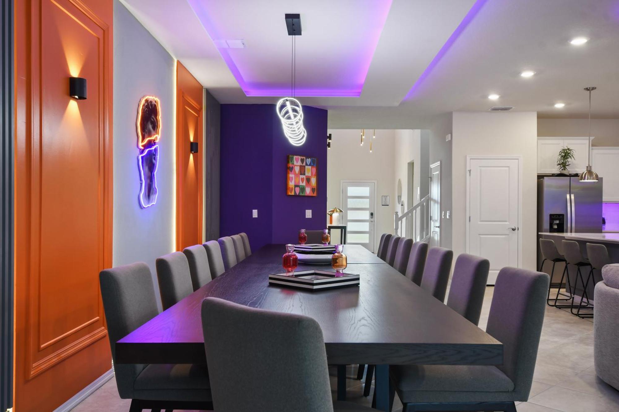 Modern W/ Pool, & Arcade Access Holiday home Orlando