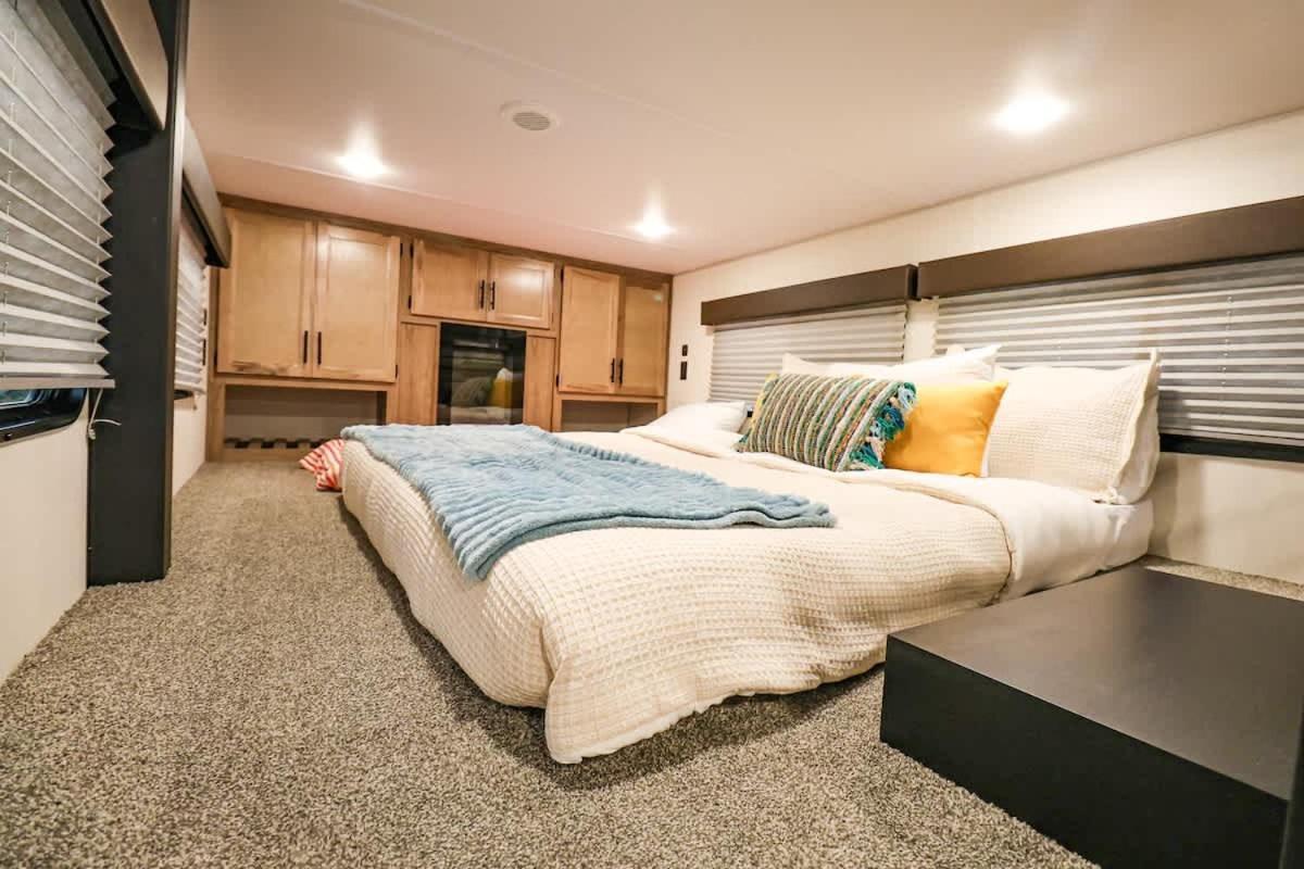 Funtropicaltinygemucf Holiday home
