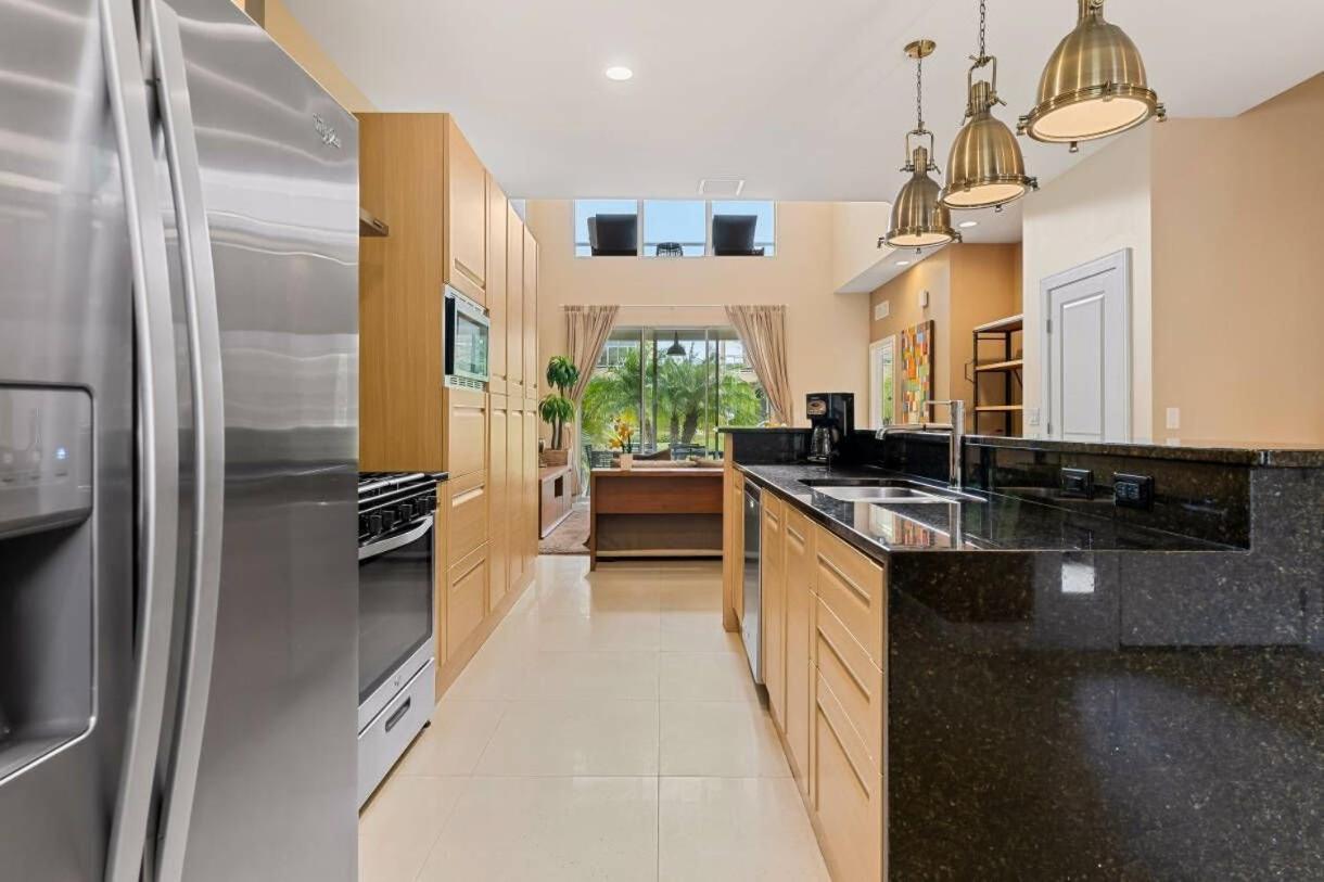 Holiday home 7648 Magic Village New Modern Bbq 8 Min *