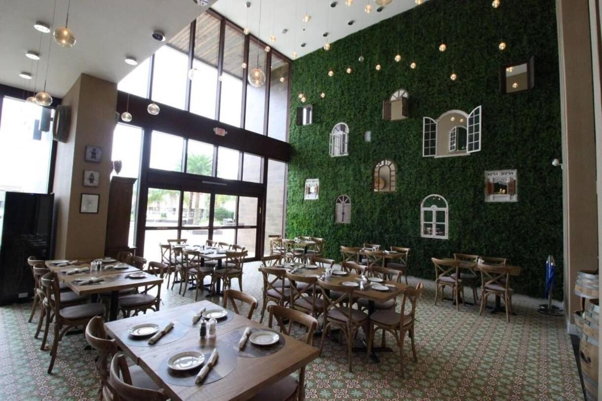 7648 Magic Village New Modern Bbq 8 Min Orlando