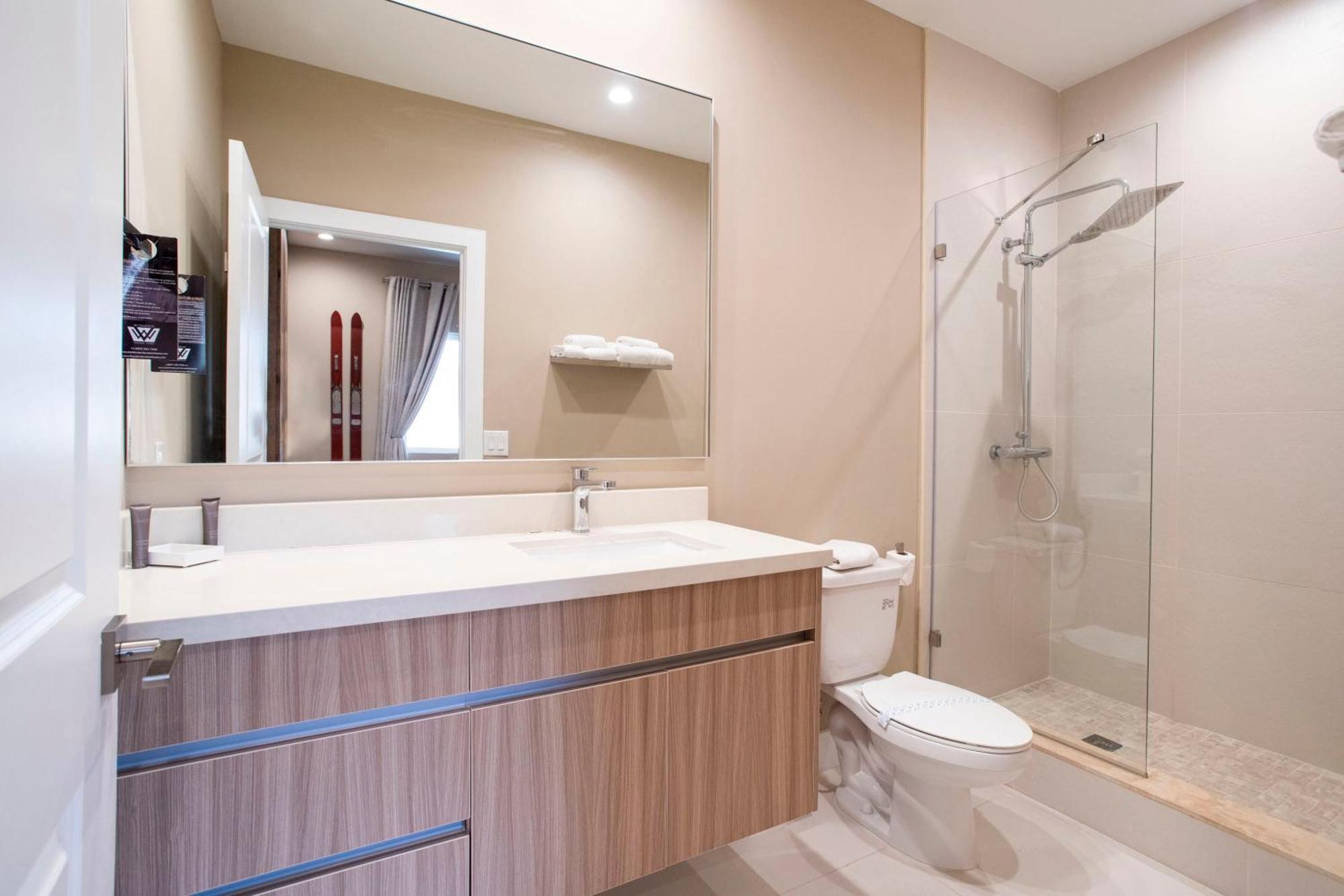 Luxury 4 Bedroom Close To Disney 7487