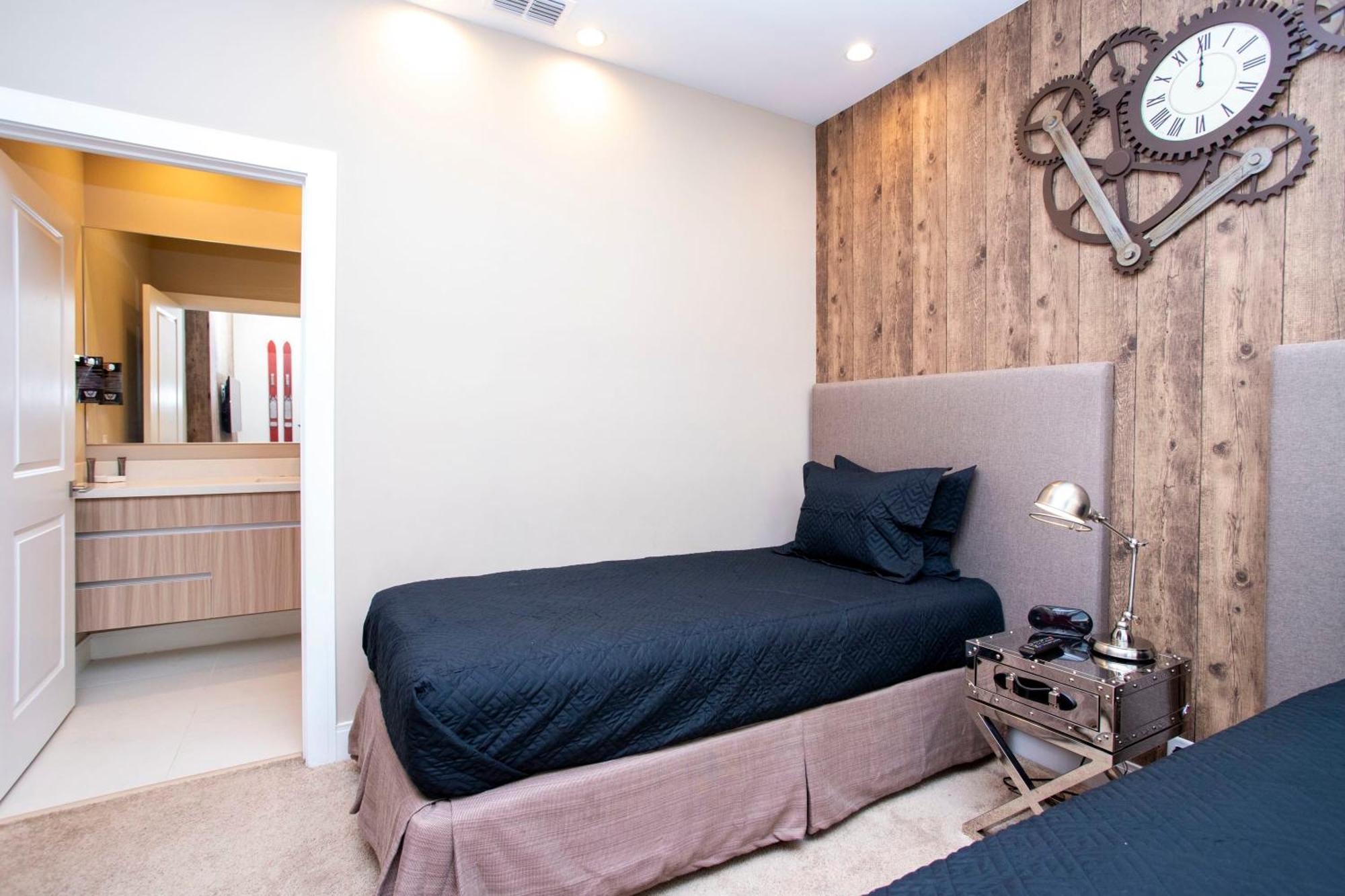 Holiday home Luxury 4 Bedroom Close To Disney 7487