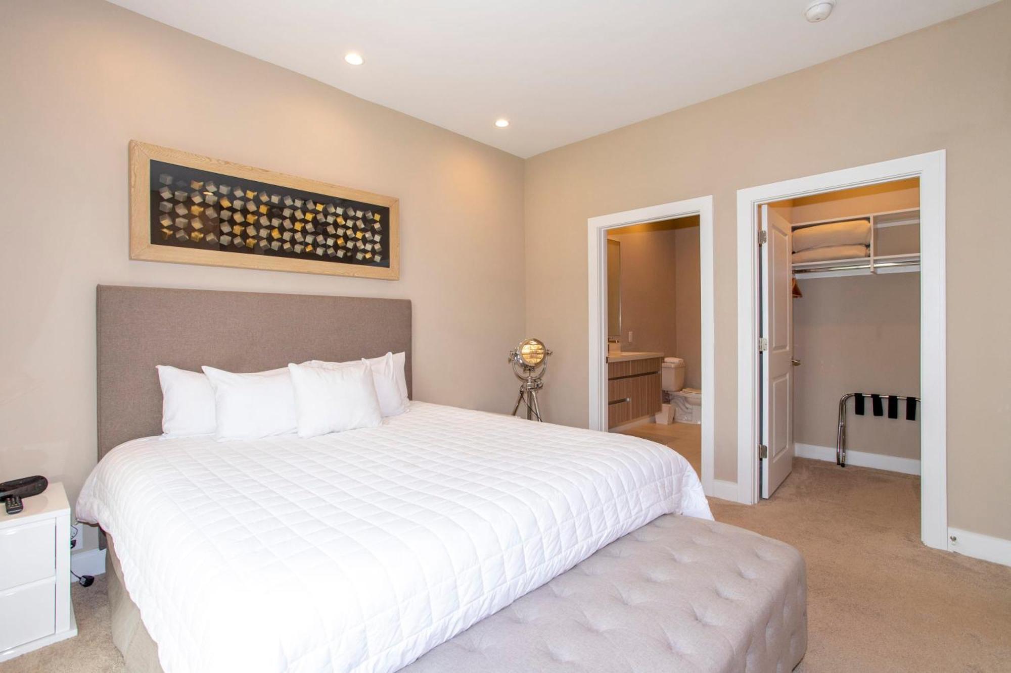 Holiday home Luxury 4 Bedroom Close To Disney 7487