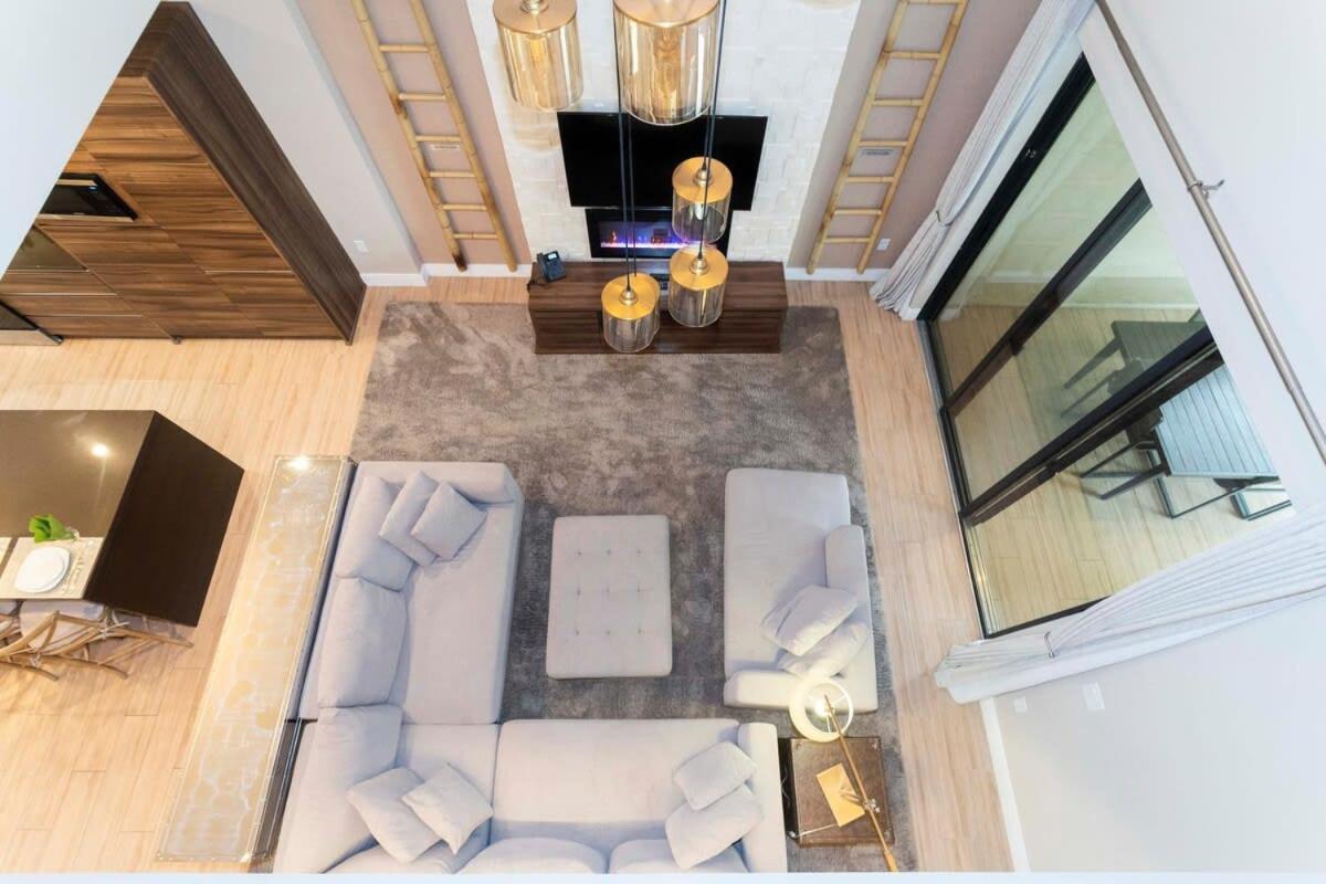 Stunning 4 Bd Close To @ Magic Village 7537 Holiday home *