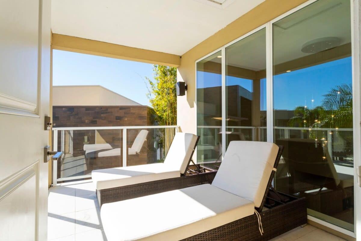 Marvelous 4 Bd Close To @ Magic Village 3153 Holiday home