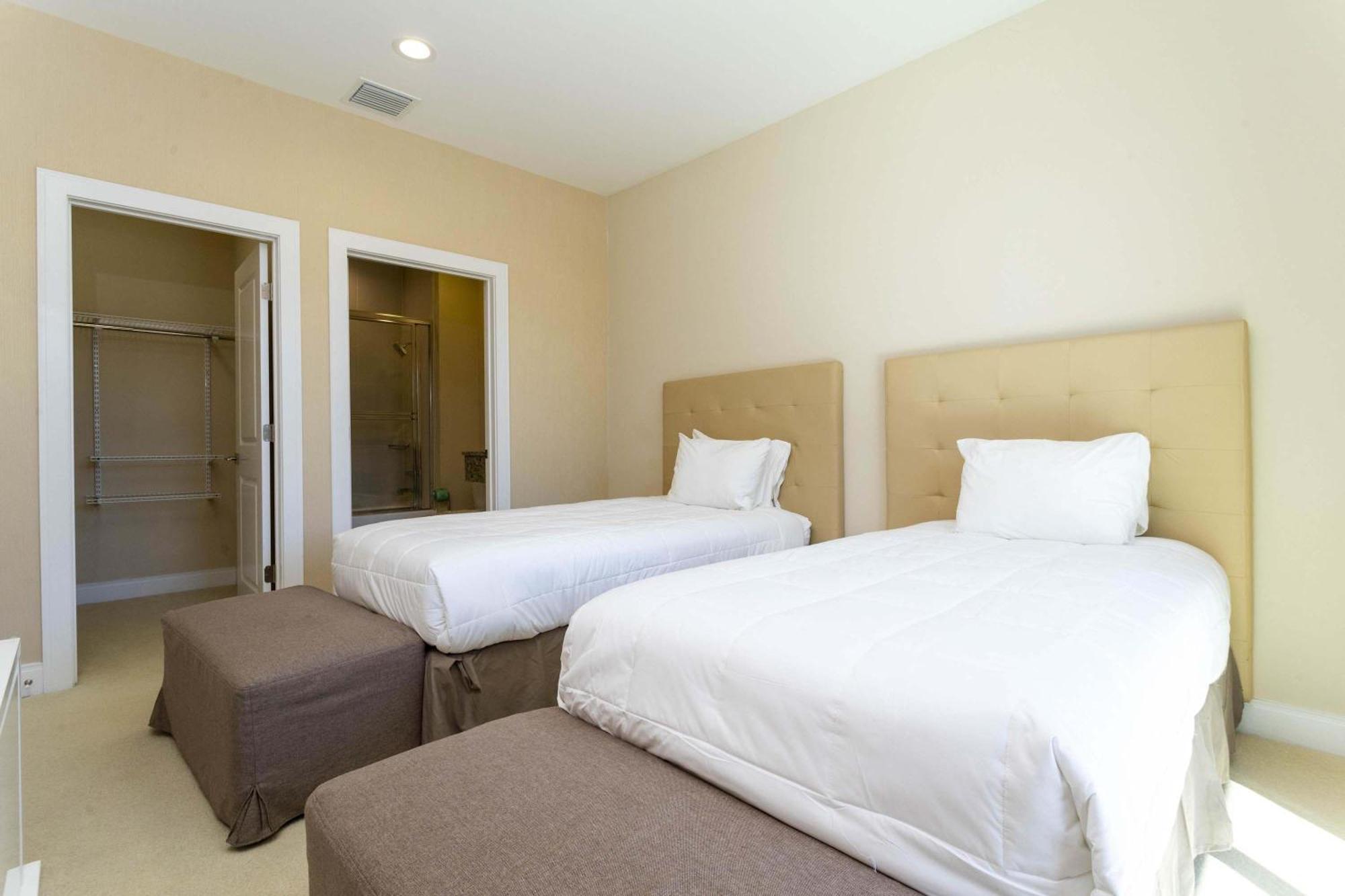 Holiday home Gorgeous 4 Bd Close To @ Magic Village 3114 *