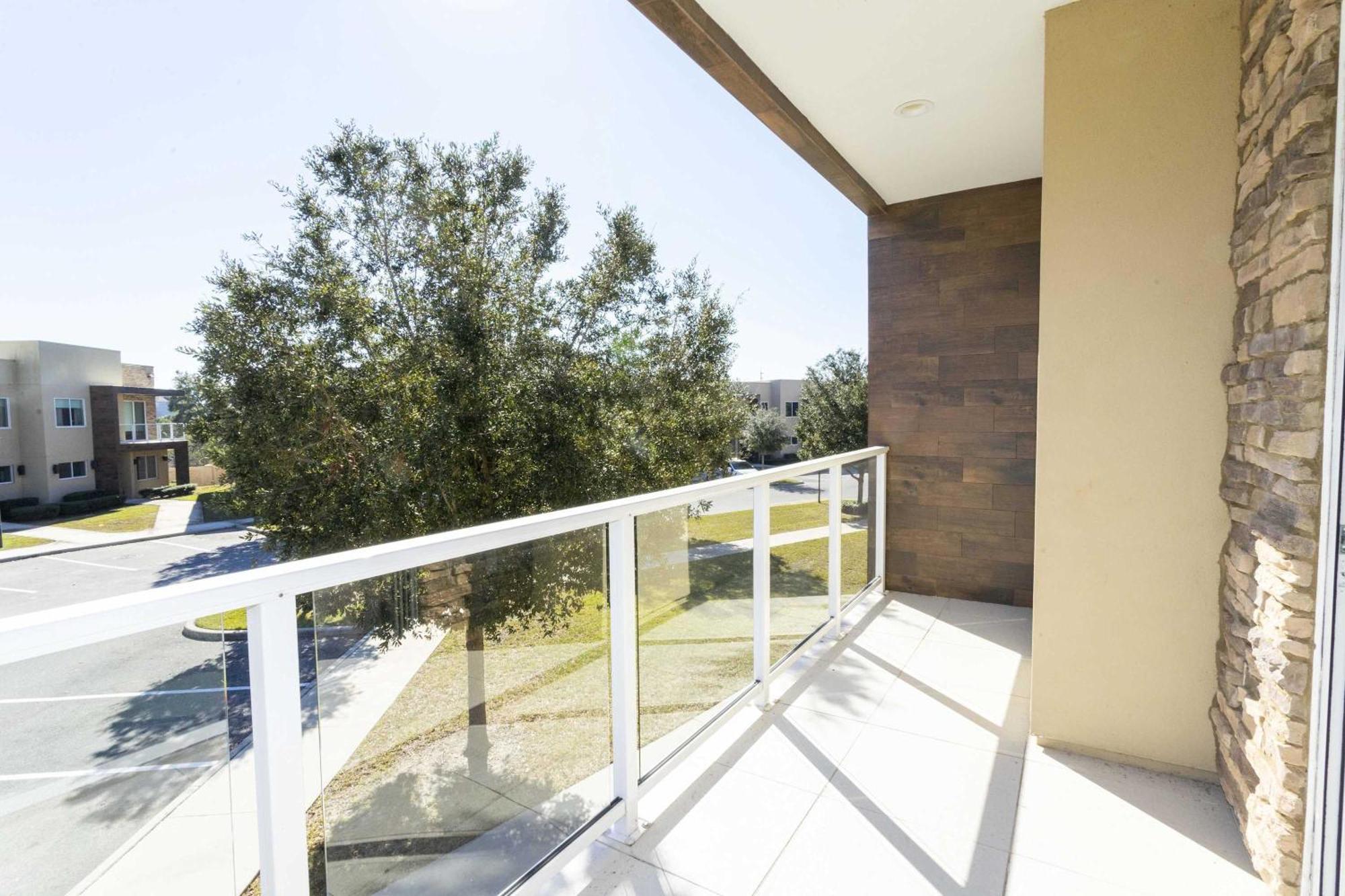 Gorgeous 4 Bd Close To @ Magic Village 3114 Holiday home Orlando