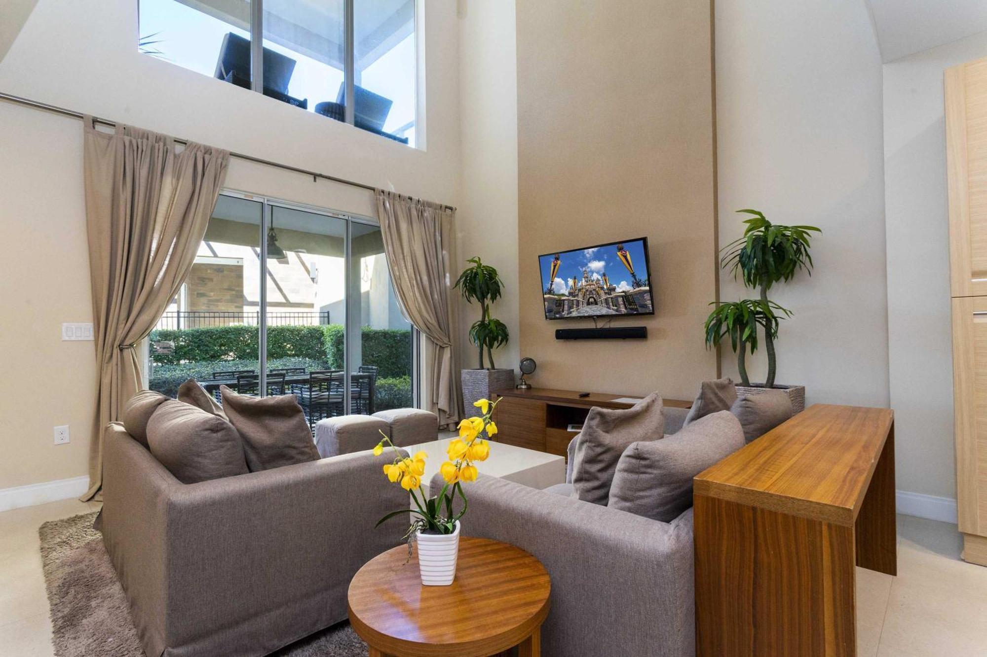 Gorgeous 4 Bd Close To @ Magic Village 3114 Holiday home *