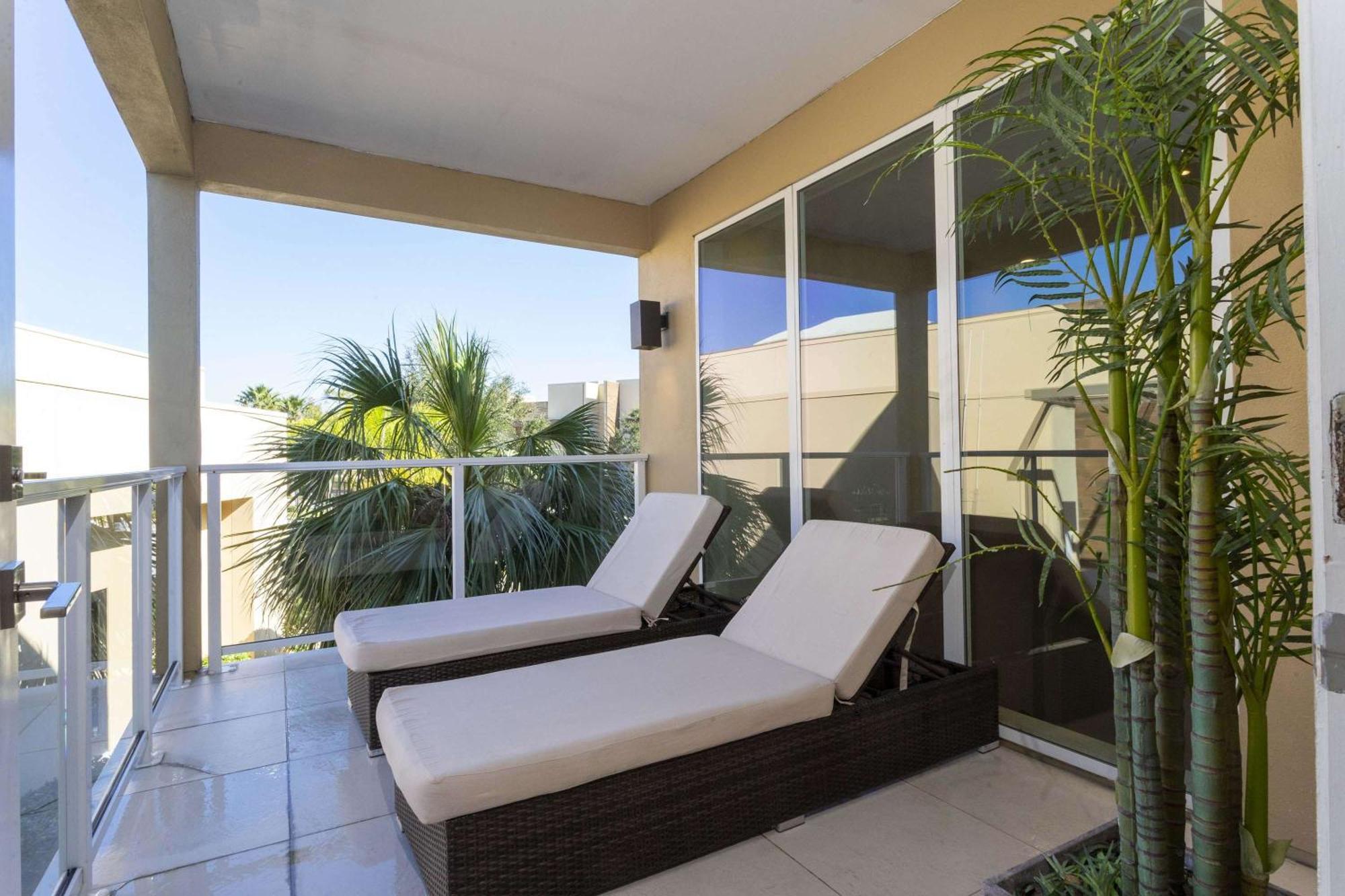 Gorgeous 4 Bd Close To @ Magic Village 3114 * Orlando