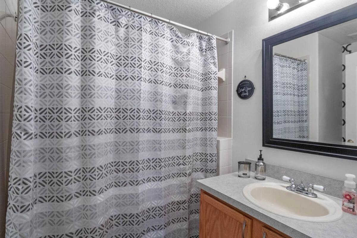 15730 Bay Vista Drive Clermont 4bed Holiday home