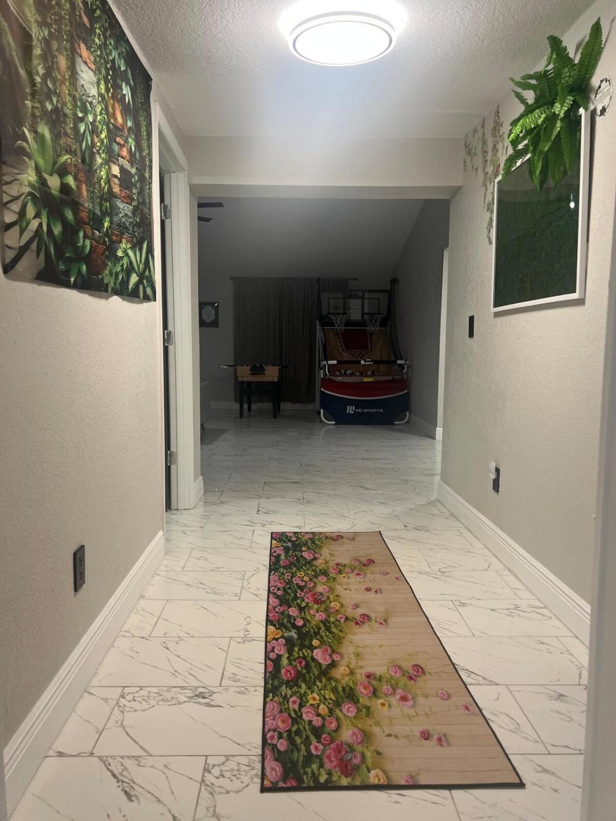 Holiday home The Secret Garden Games Getaway
