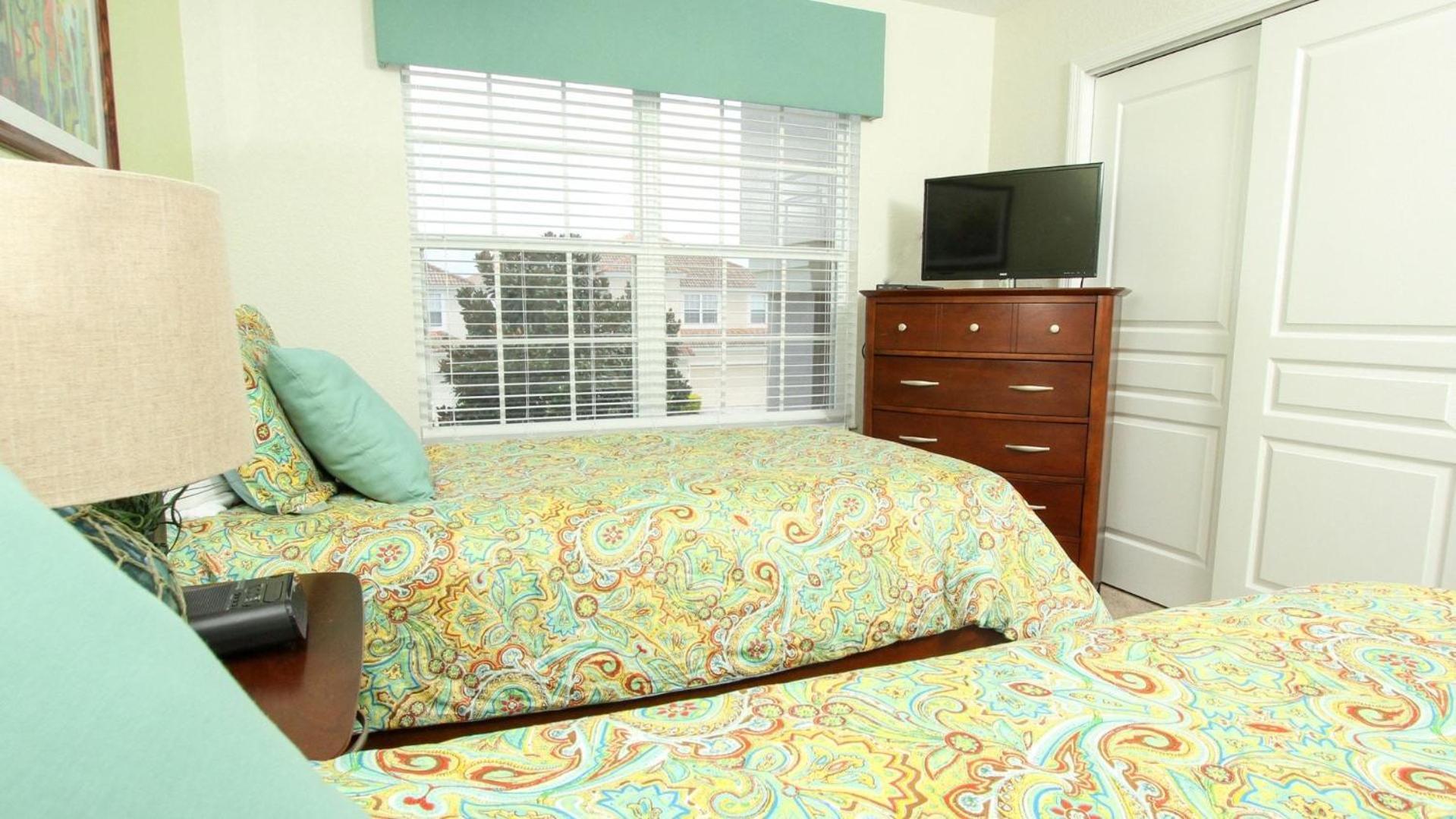 Holiday home Luxury 6 Bedroom In Windsor Hill *