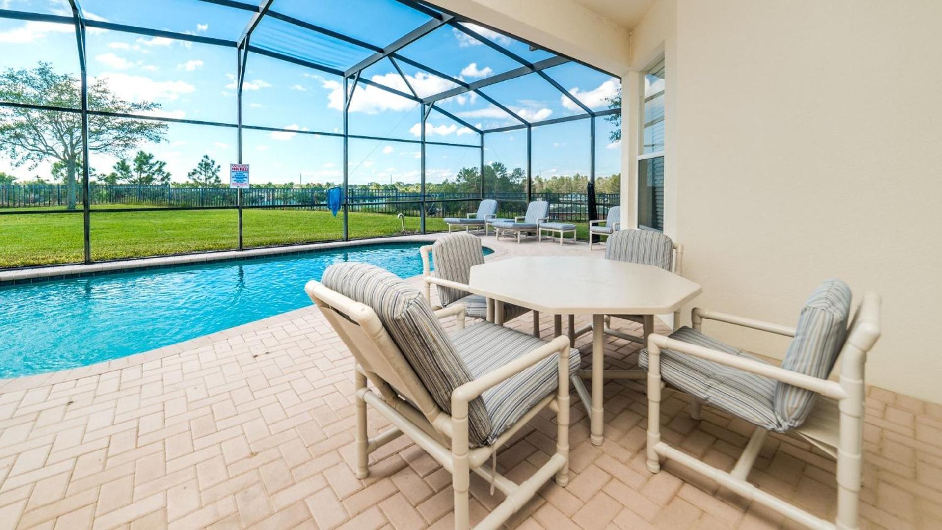 Amazing 5 Bedroom With Pool Windsor Hills