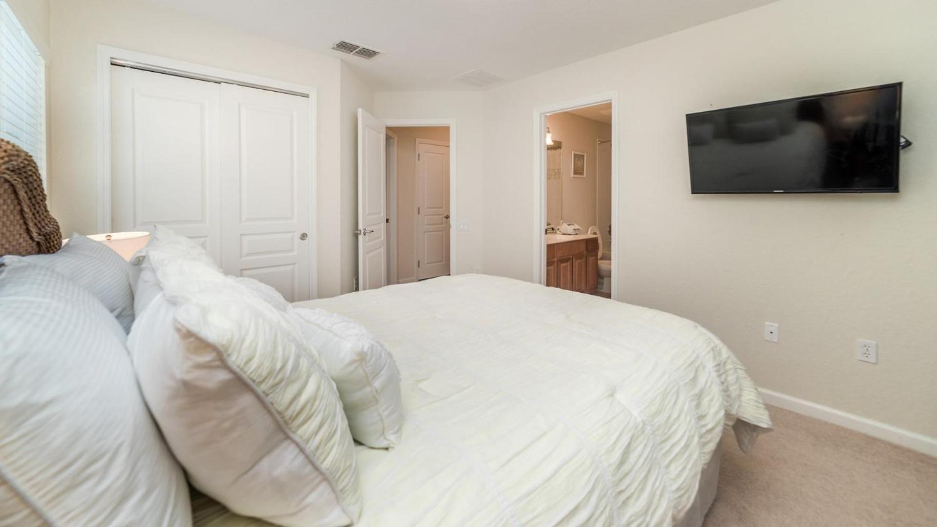 Amazing 5 Bedroom With Pool Windsor Hills Holiday home *