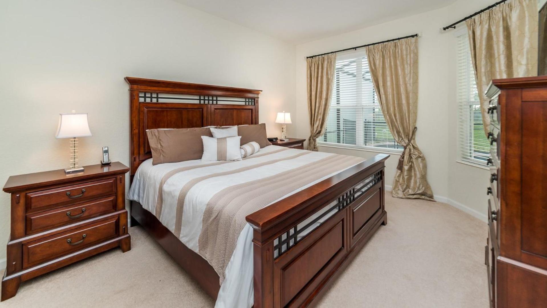 Amazing 5 Bedroom With Pool Windsor Hills Holiday home *