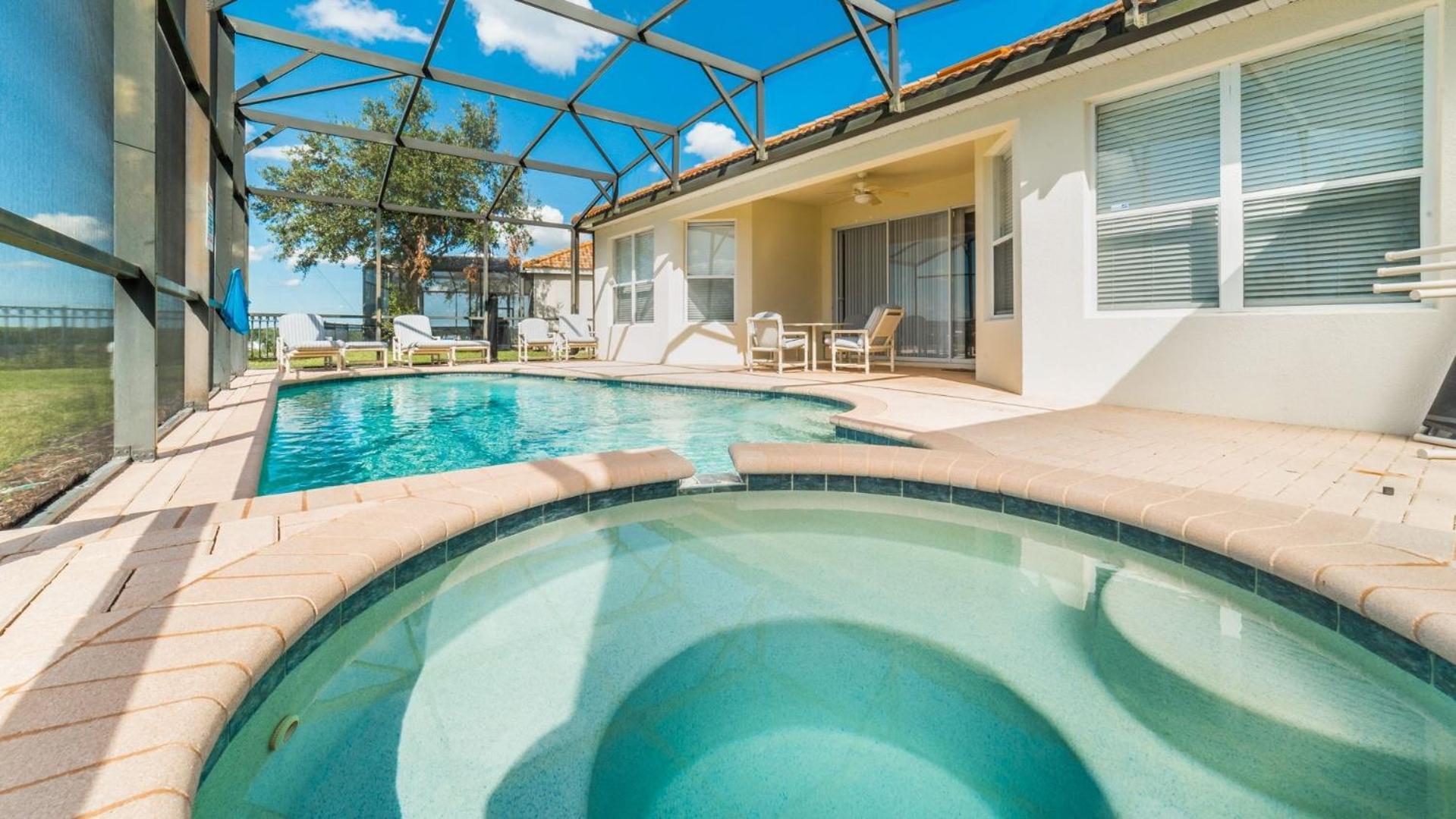 Amazing 5 Bedroom With Pool Windsor Hills *