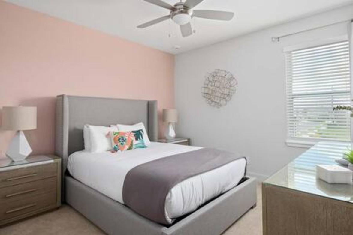 Holiday home Luxury Retreat 8bd - Close To *