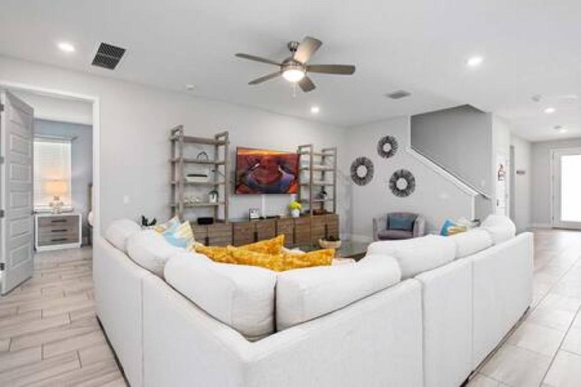 Holiday home Luxury Retreat 8bd - Close To *