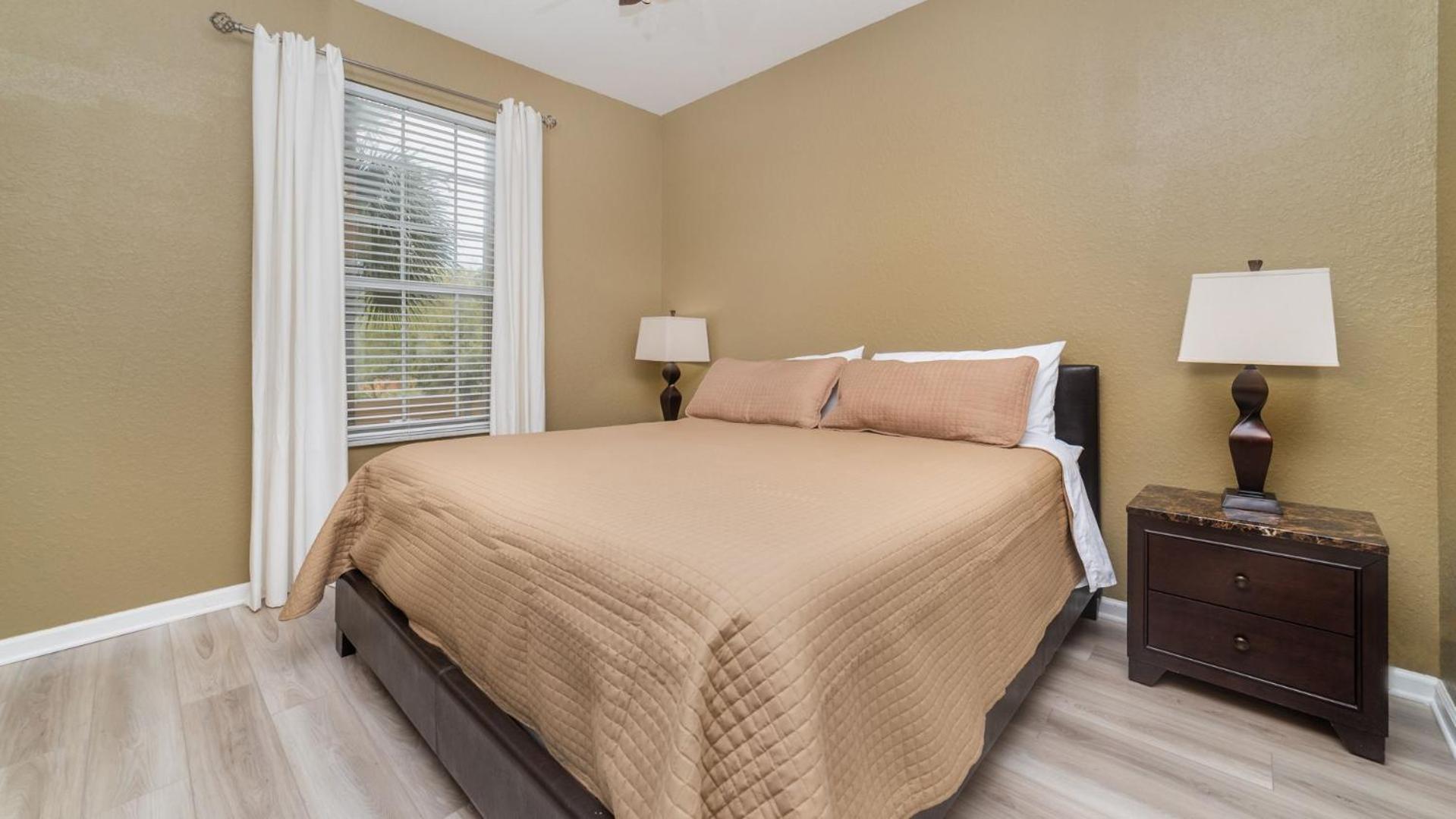 Alm2821-204 * Orlando