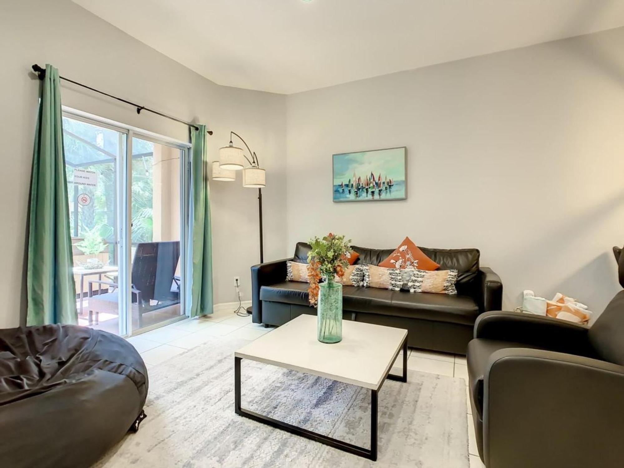 Luxury Townhome Near W/ Amenities Apartment *