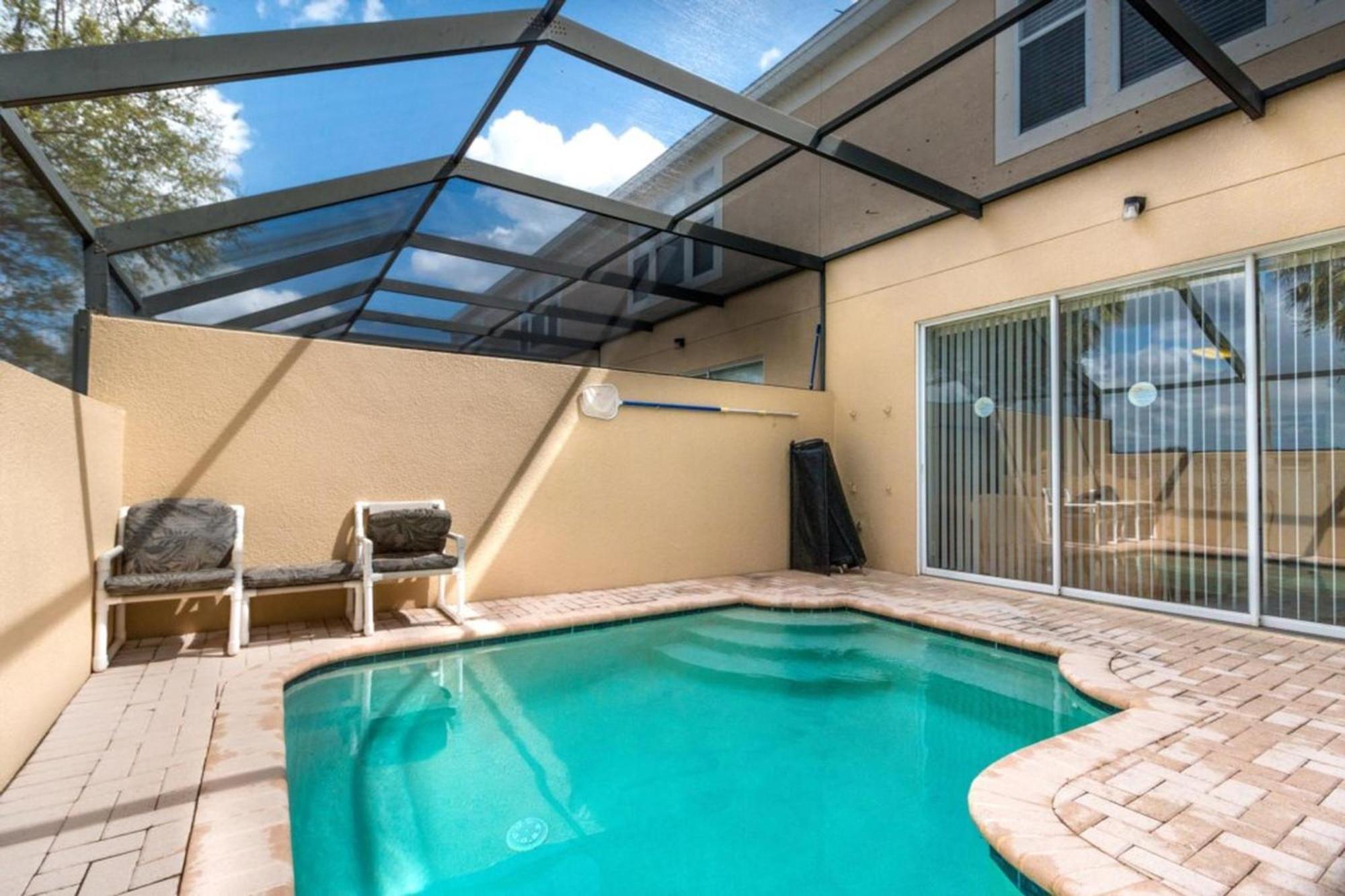 Windsor Hills Getaway: 3br, Pool, Near *