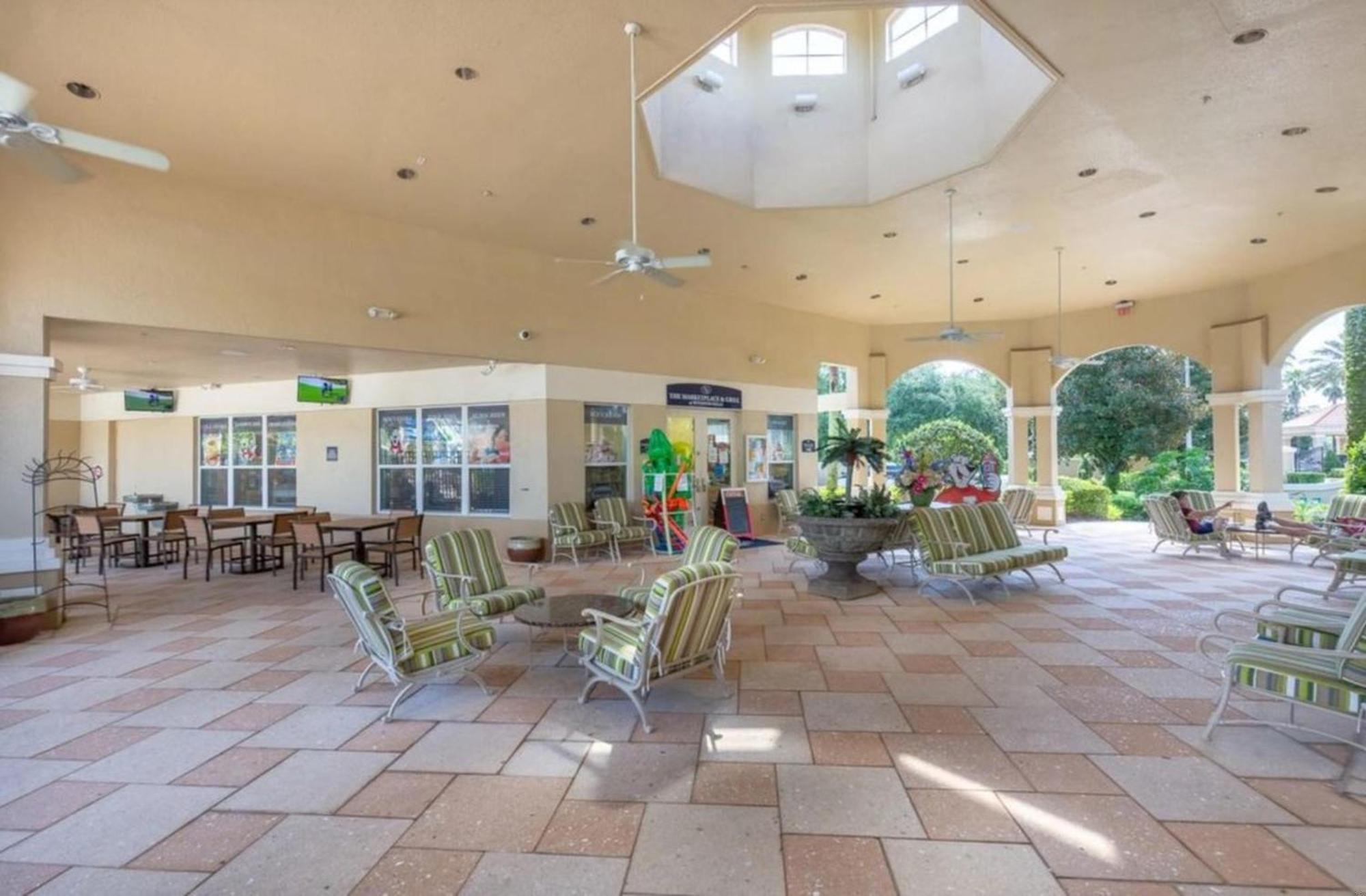 Windsor Hills Getaway: 3br, Pool, Near *