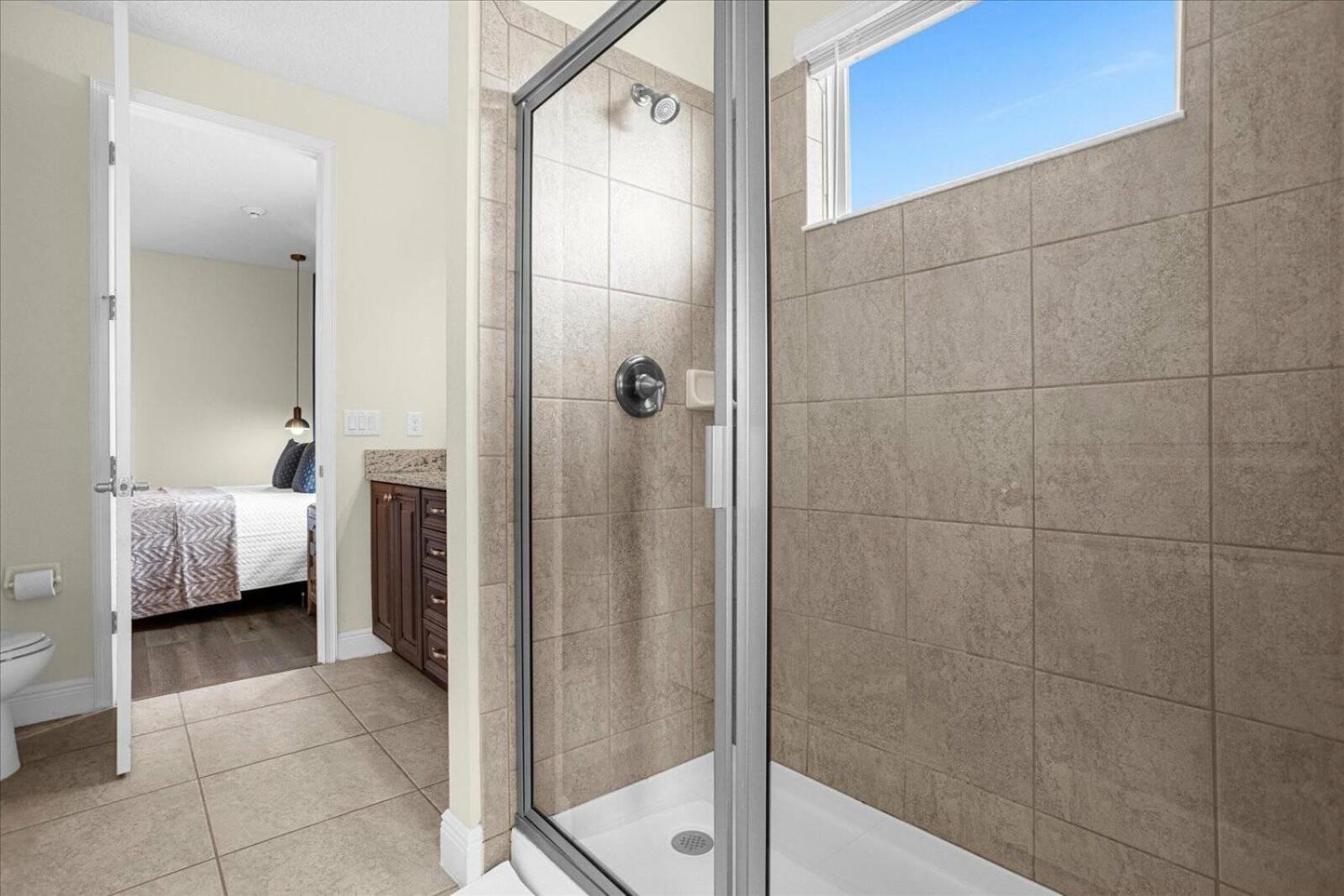 Awsome 8 Bd 6.5 Ba Sleeps 20 Encore *