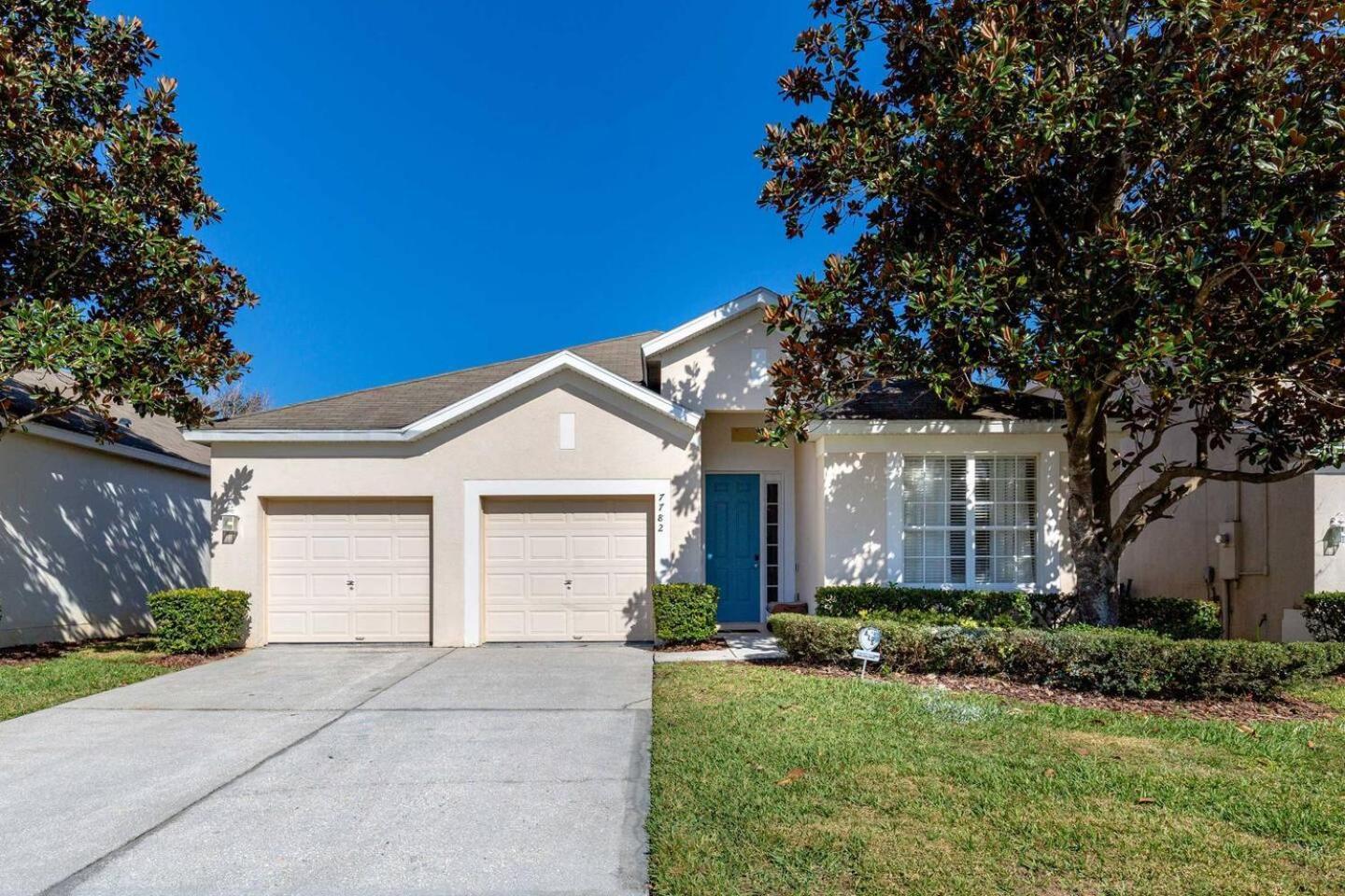 7782 Basnett Circle 4bed Orlando