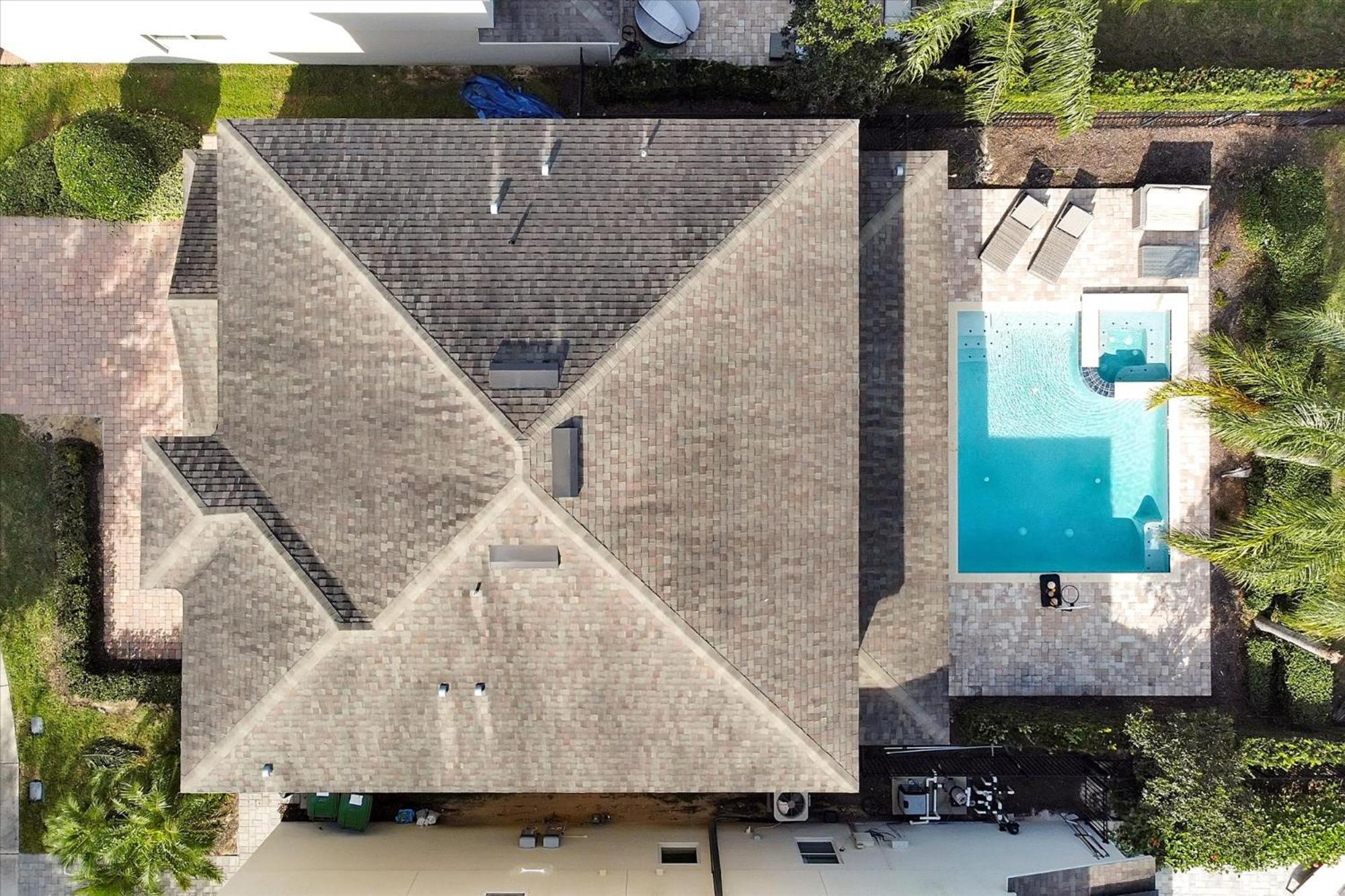 261 Lasso Drive 6bed