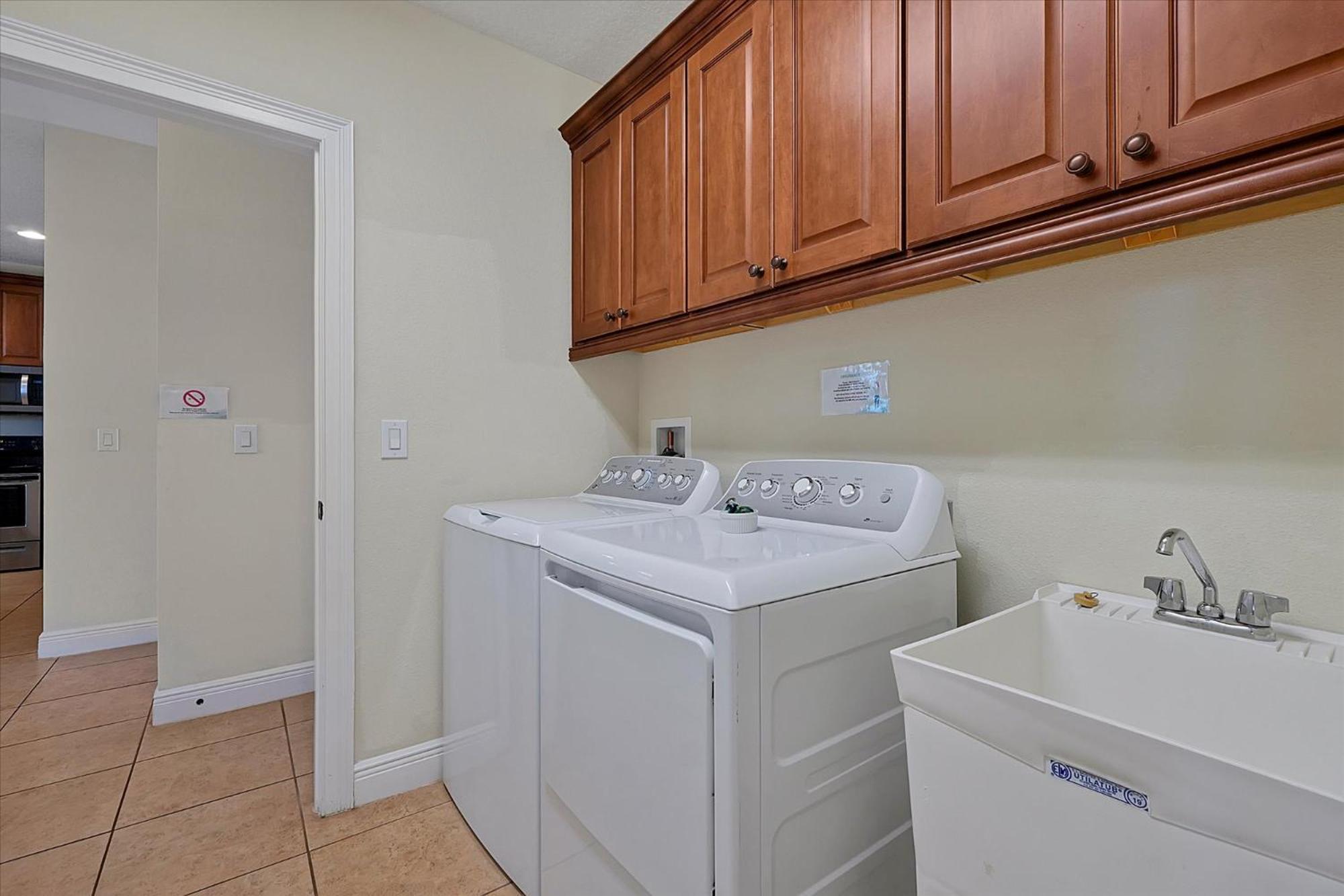 261 Lasso Drive 6bed *