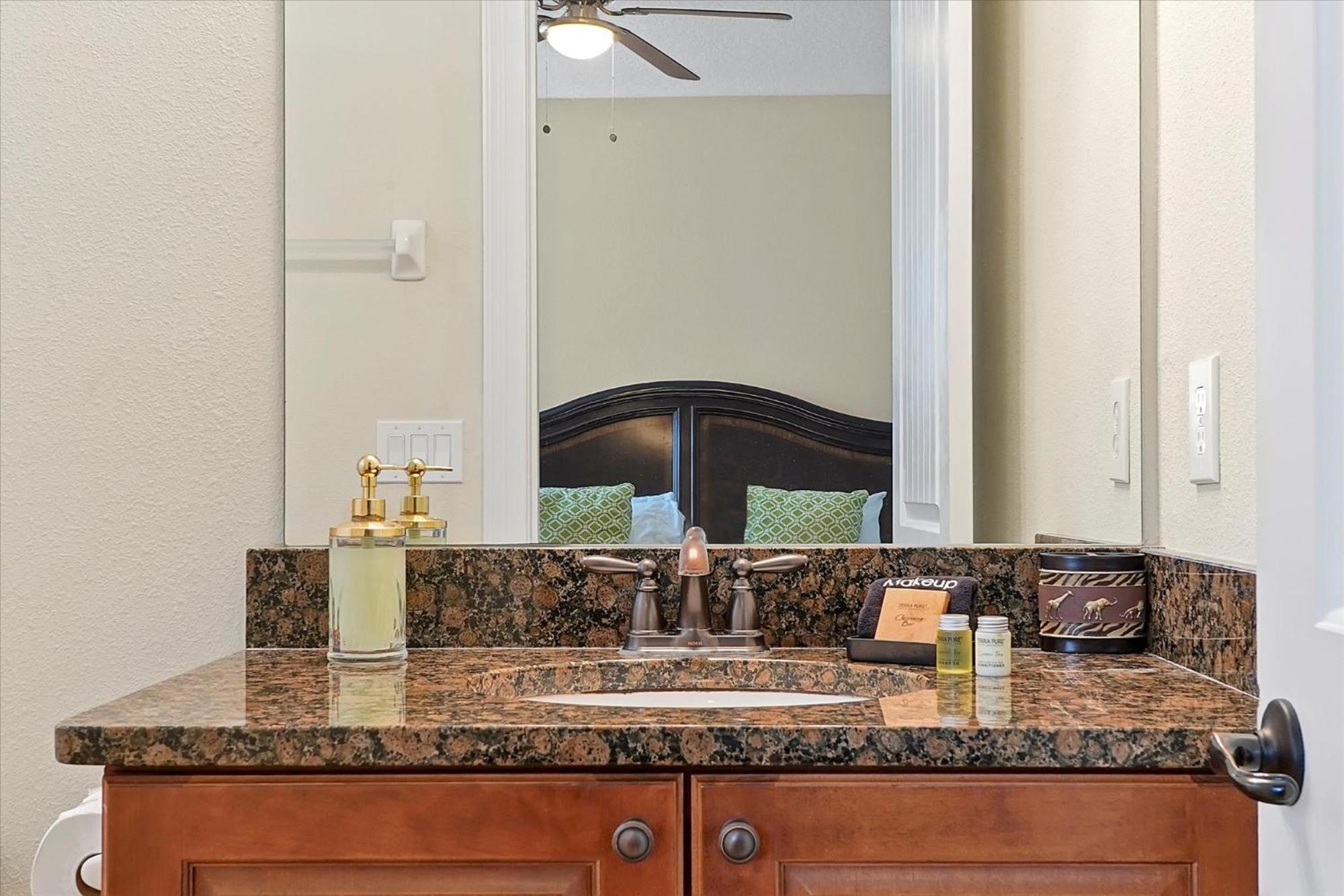 261 Lasso Drive 6bed
