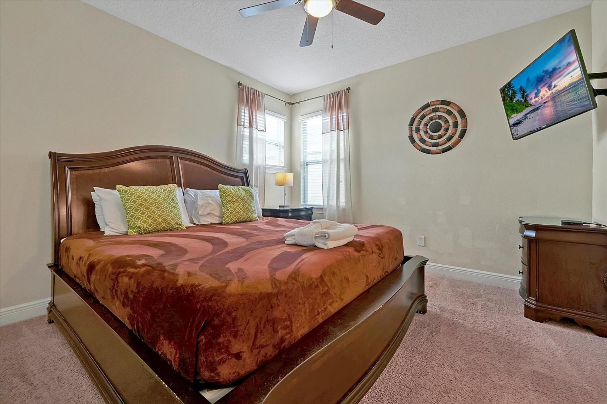 261 Lasso Drive 6bed Orlando