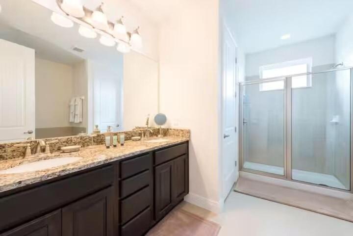 Holiday home Luxury 6bd Encore Pvt Pool Game Near *