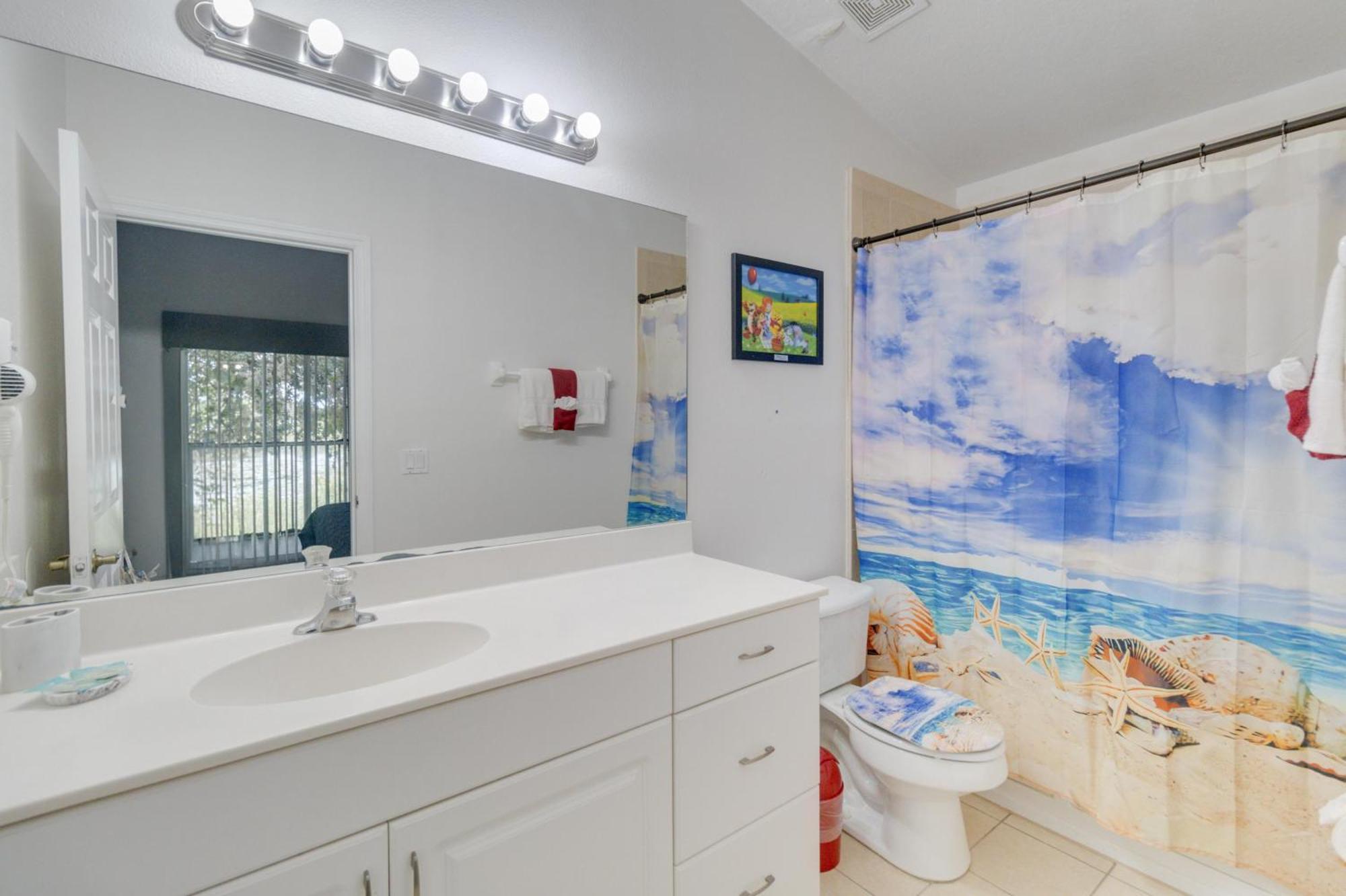 Huge Screened Patio That Overlooks Buck, Near Famous Attractions!! Apartment
