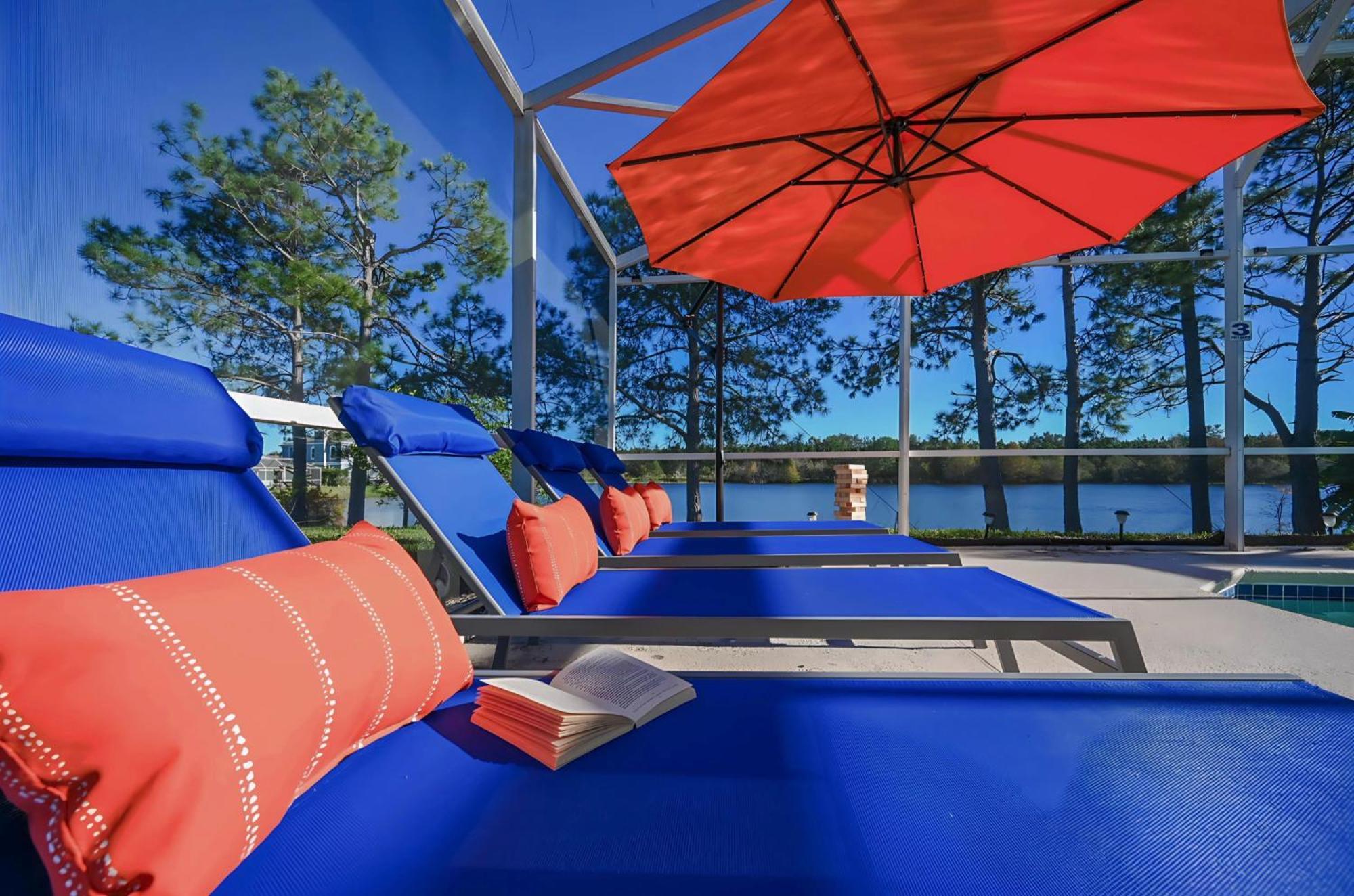 World Getaway: 4 Bedroom - Sunroof - Bbq Bliss Villa Orlando