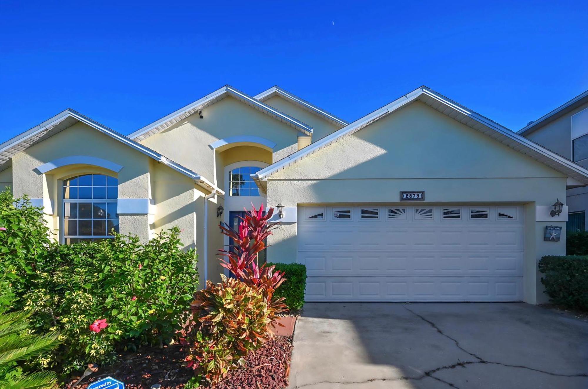 World Getaway: 4 Bedroom - Sunroof - Bbq Bliss *