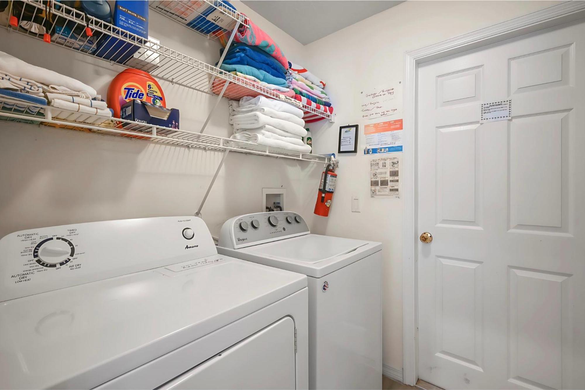 World Getaway: 4 Bedroom - Sunroof - Bbq Bliss * Orlando