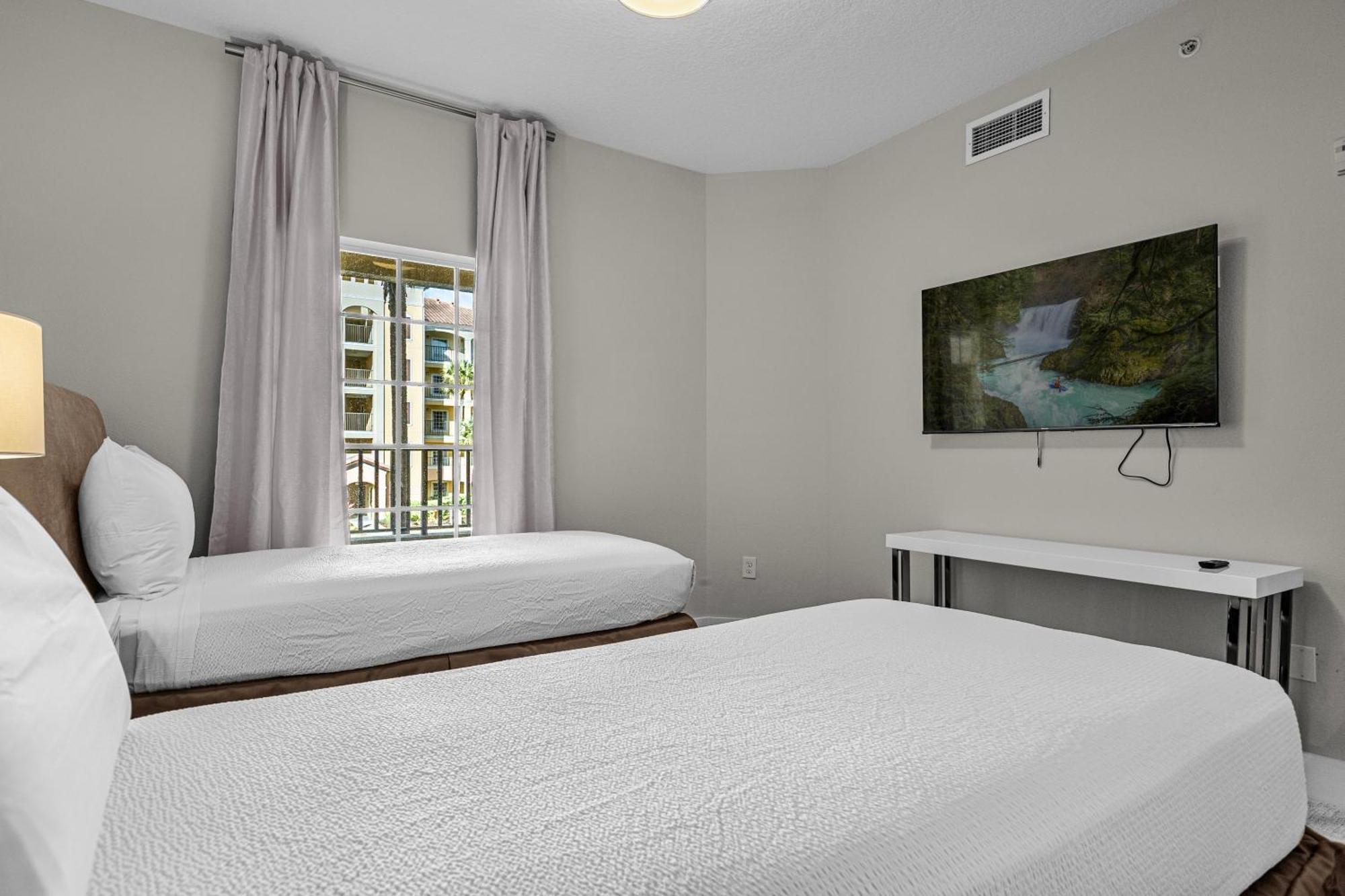 3 Bedroom Spacious At Worldquest Near Disney- 2680 Orlando