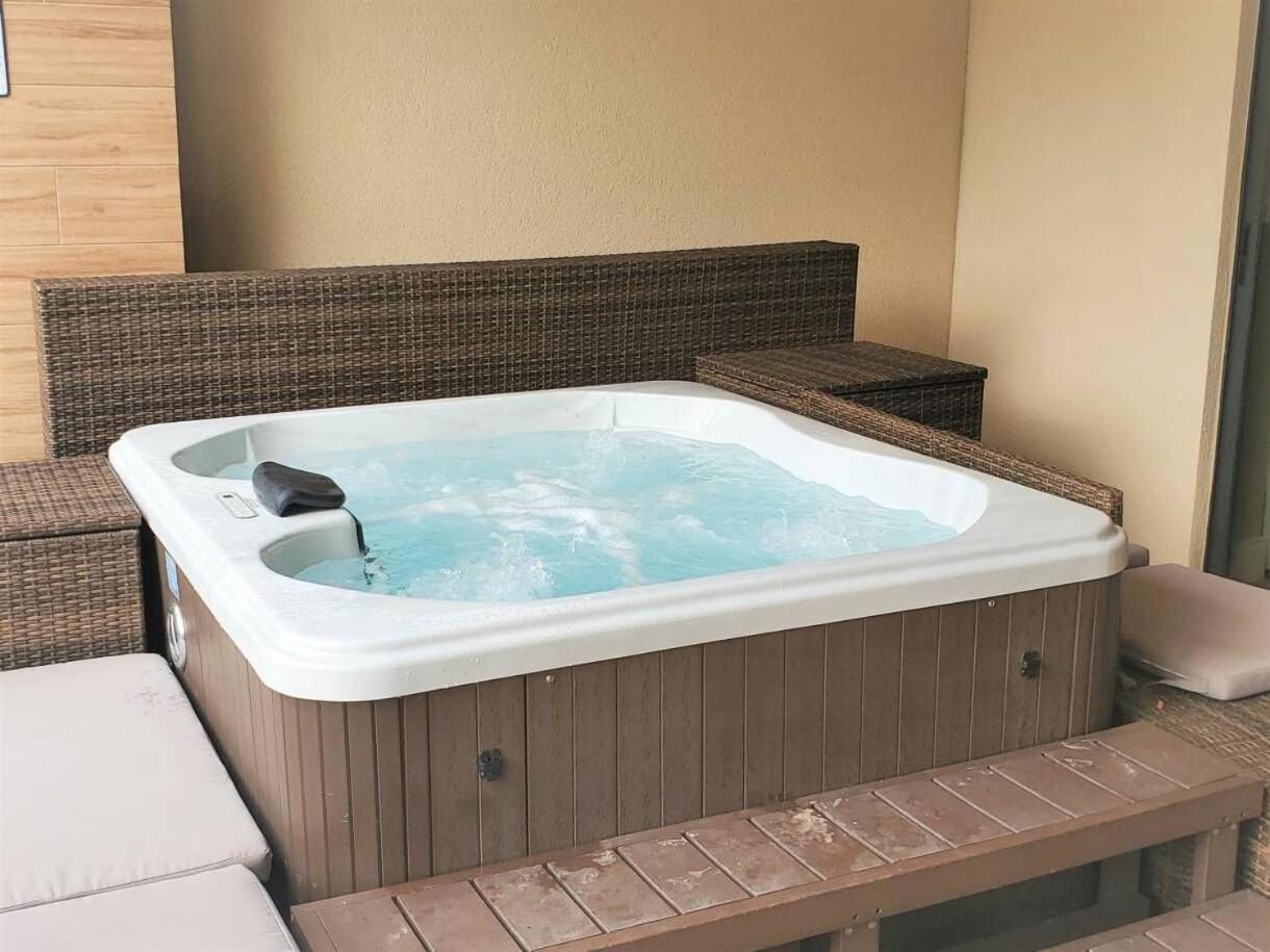 Holiday home 7564 Magic Village 3 Jacuzzi 6min *